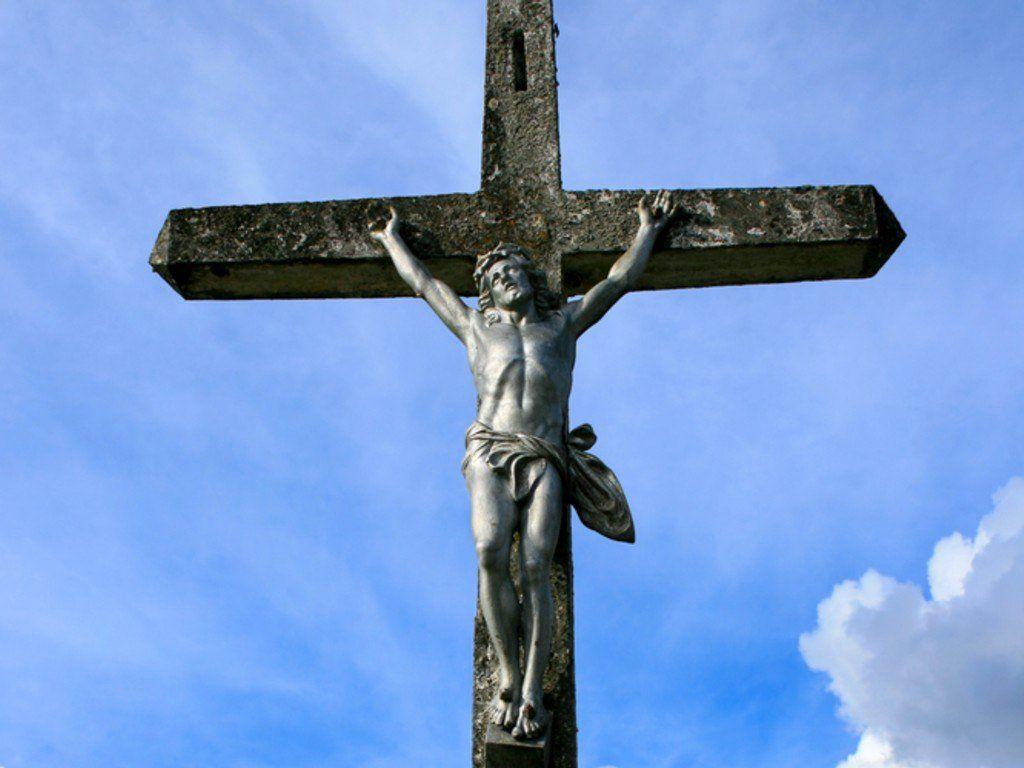 1024x768 Jesus Crucifixion On The Cross HD Wallpaper