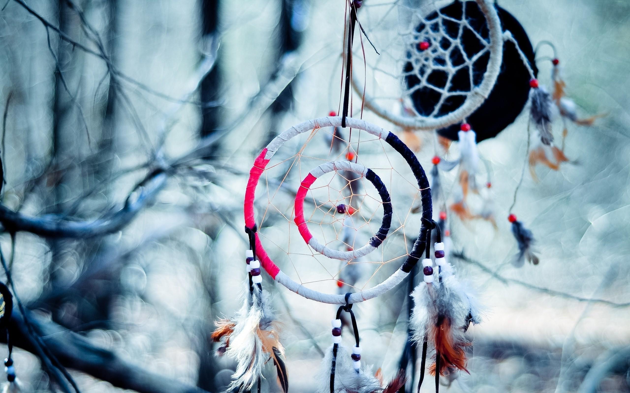 2560x1600 Dreamcatcher Wallpaper