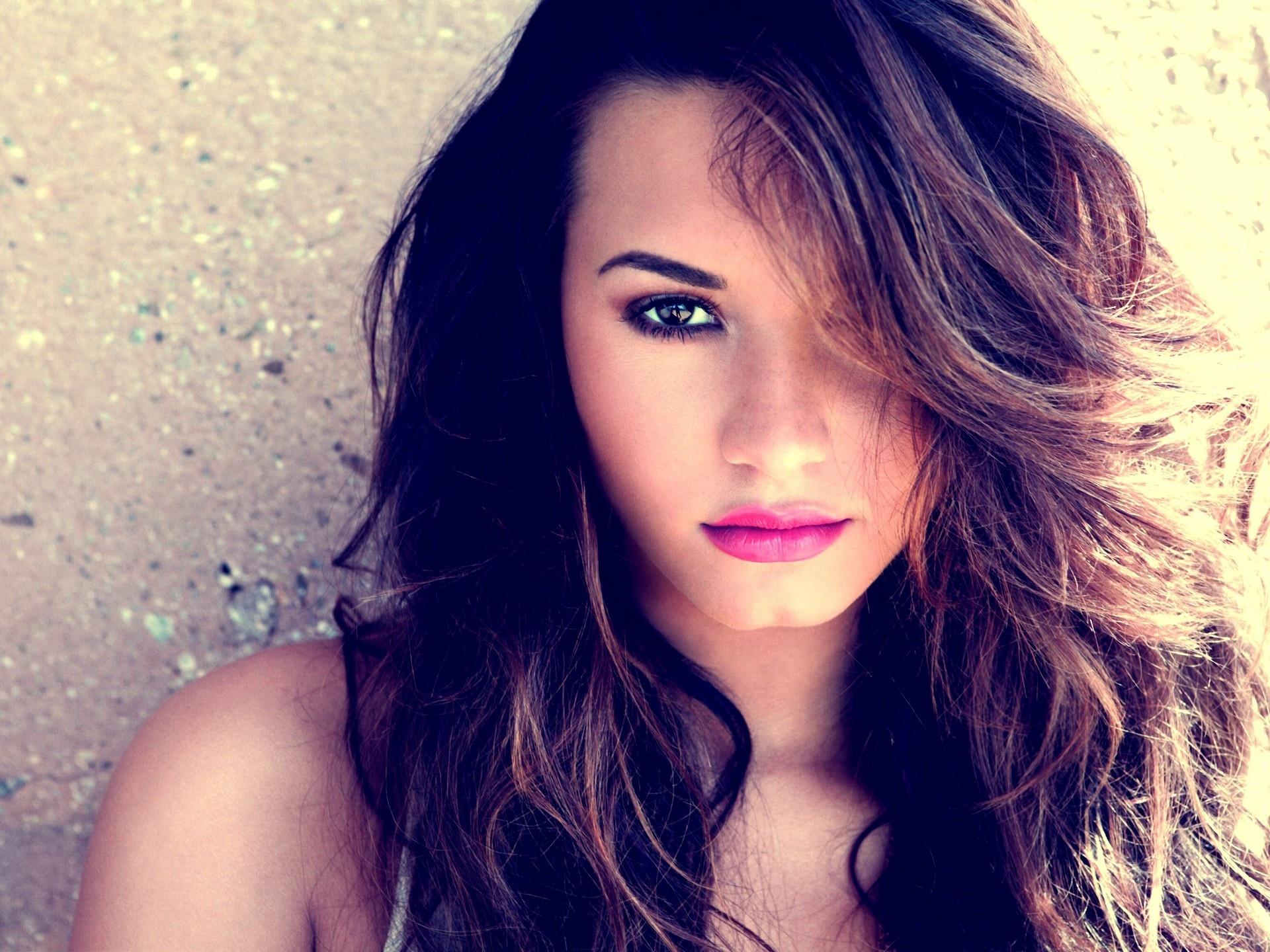 1920x1440 1920x1440 Demi Lovato wallpaper for desktop. Mocah HD Wallpaper