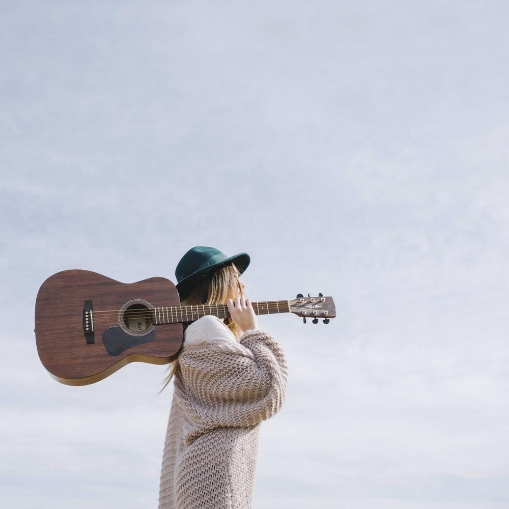 1000x1000 Singer Picture [HD]. Download Free Image