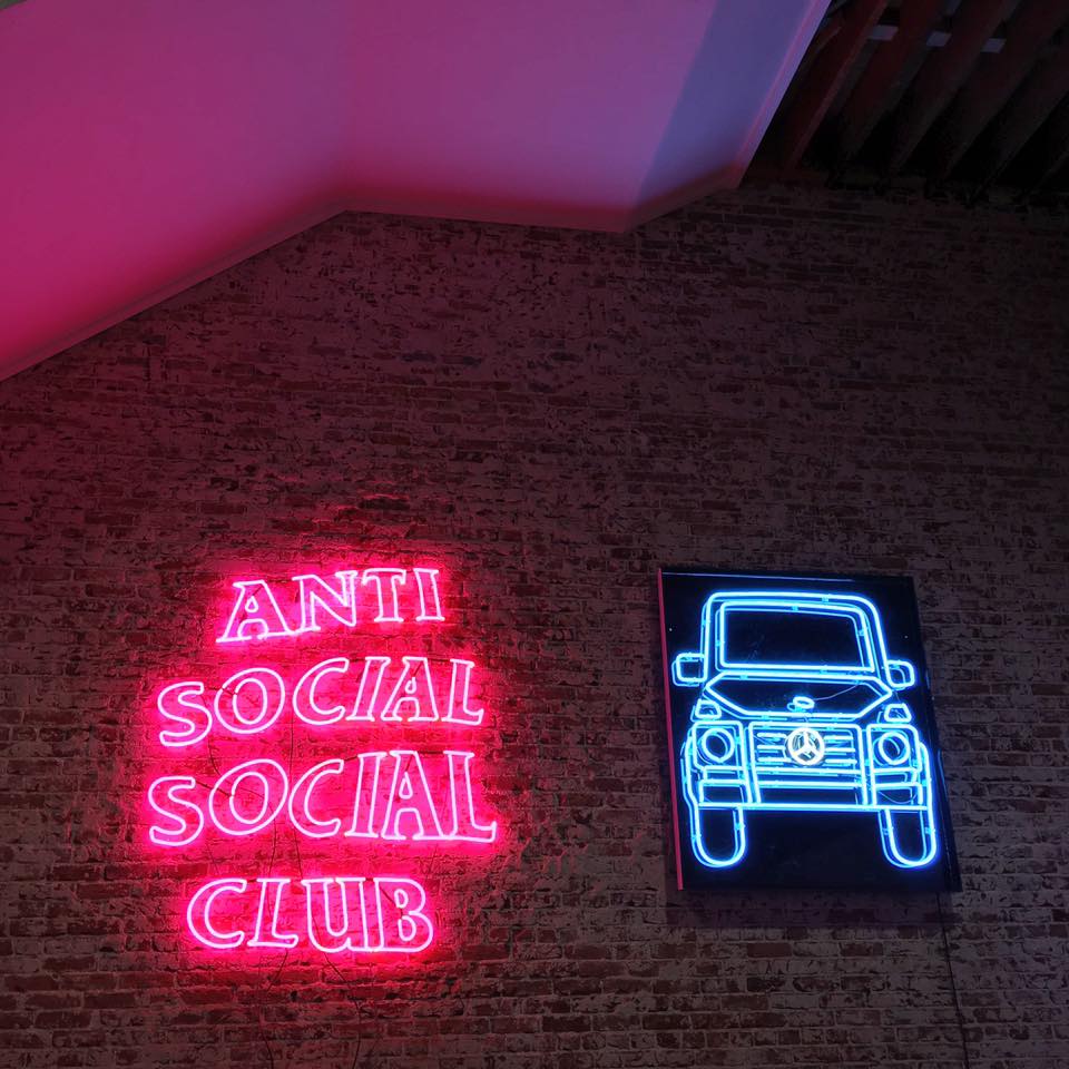960x960 Neony Social Club Background HD Wallpaper