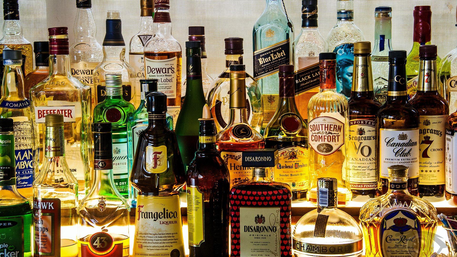 1920x1080 Liquor Drink Bottles HD Wallpaper