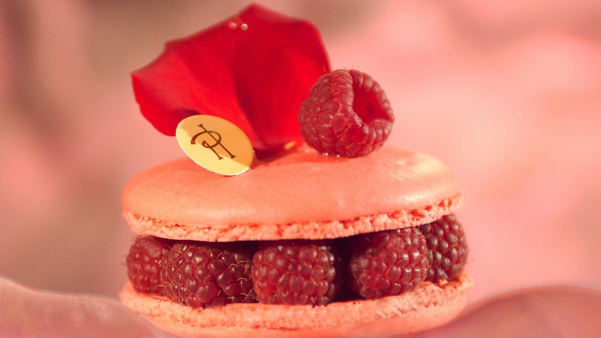1920x1080 Wallpaper pierre herme, macaron, raspberry, pastry, dessert, french desktop wallpaper Other