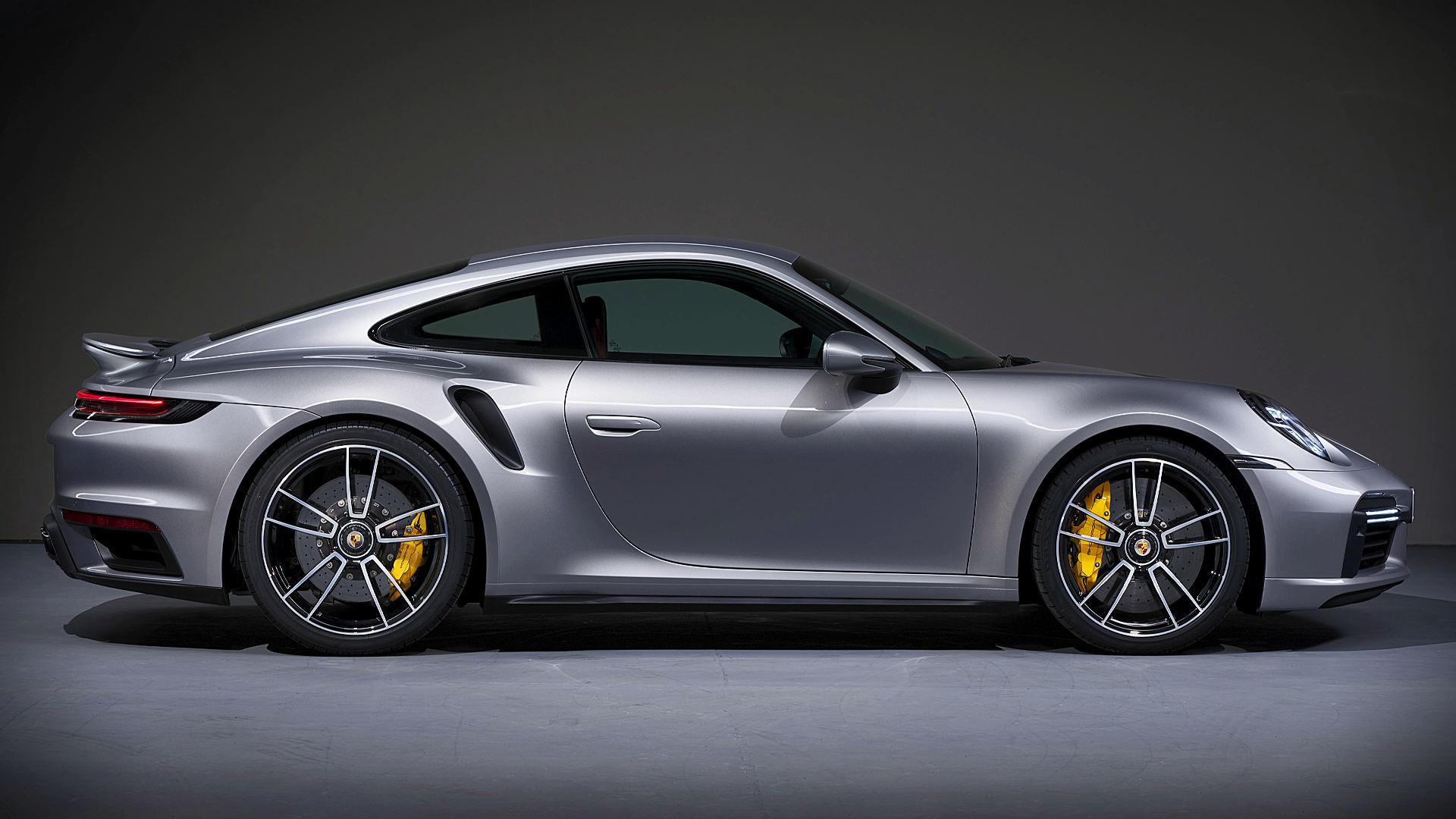 1920x1080 Porsche 911 Turbo S Coupe 2021 Wallpaper
