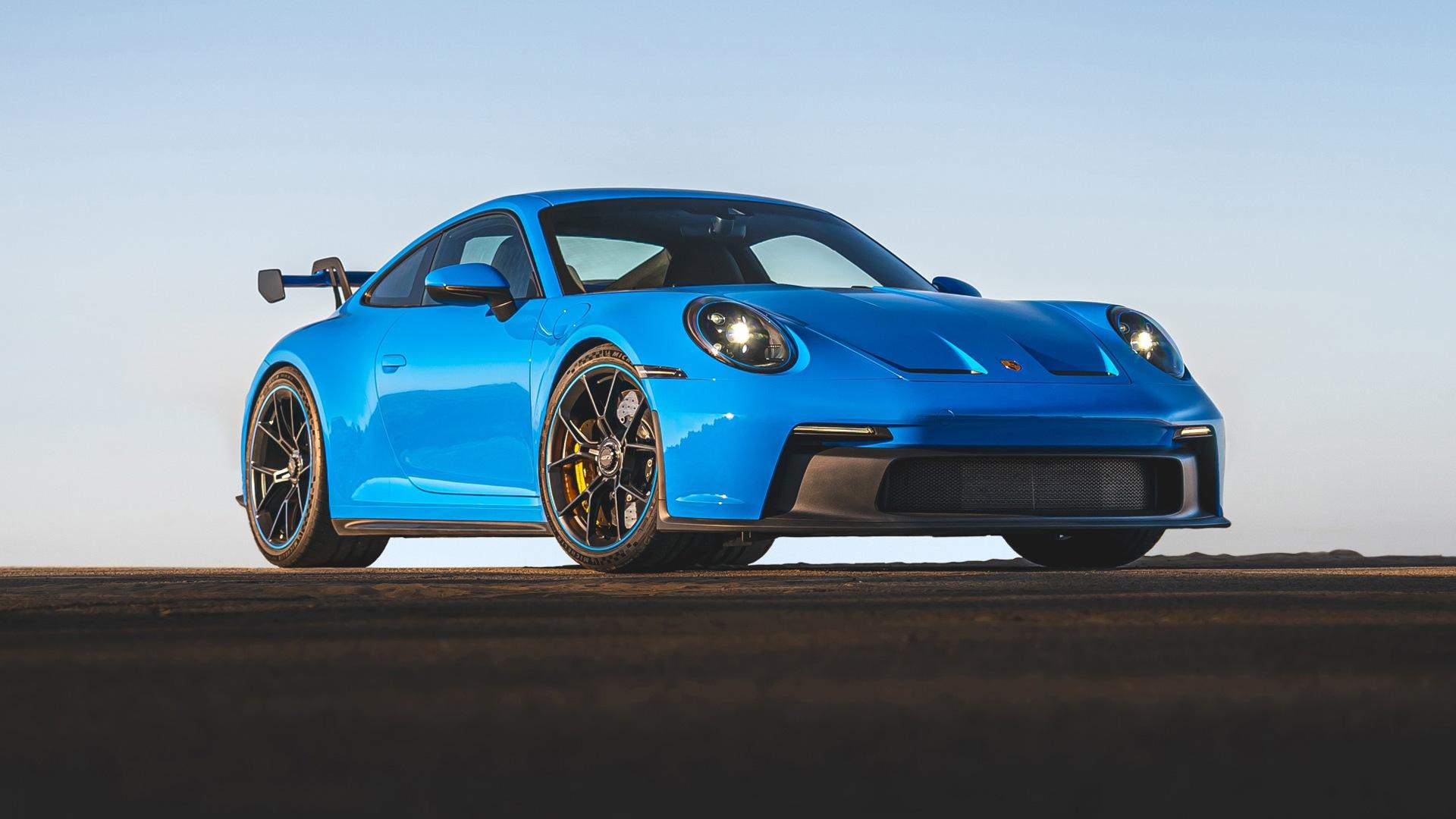 1920x1080 Preview: 2022 Porsche 911 receives tech updates, GT3 track special