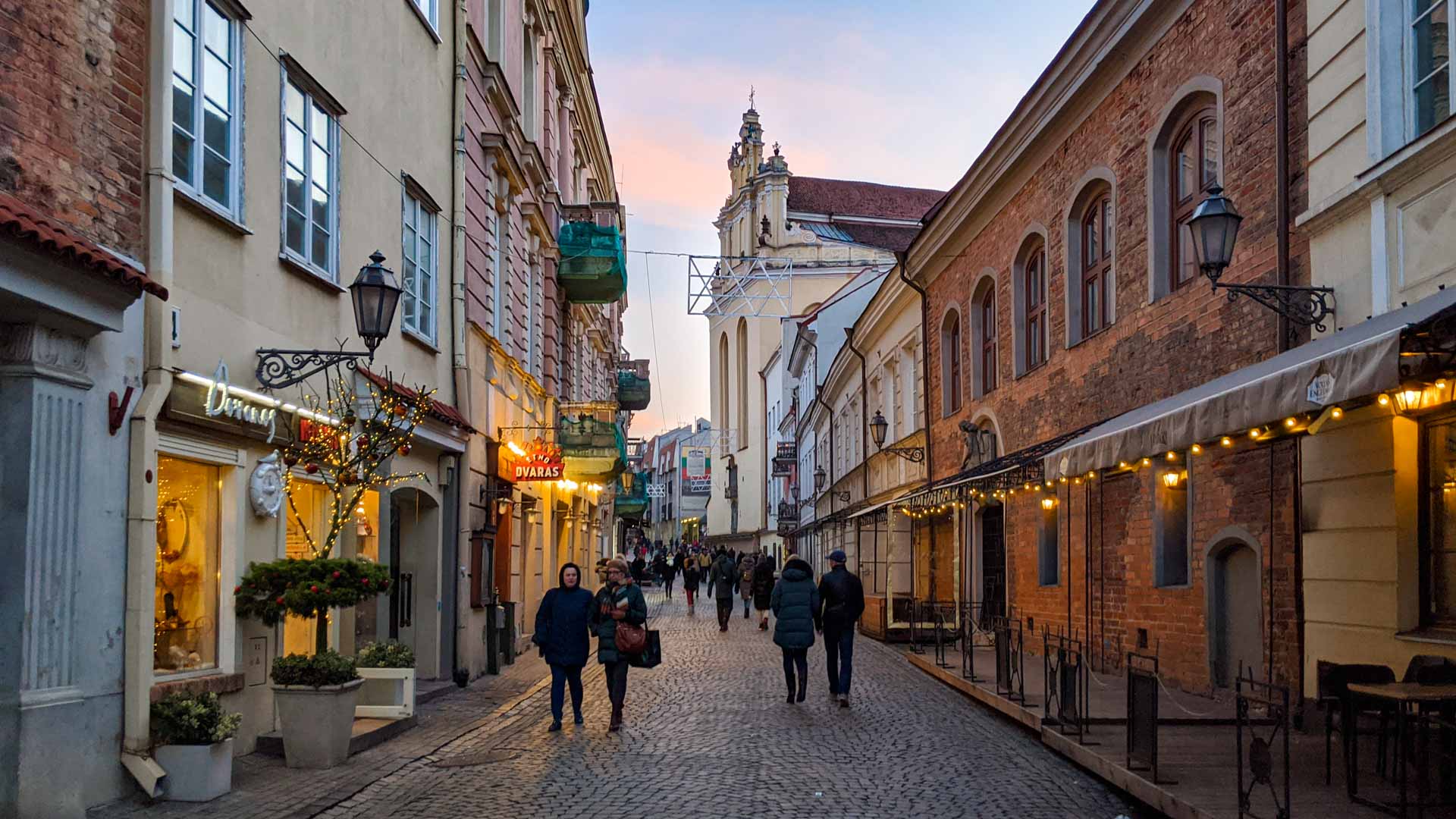 Vilnius Old Town Wallpapers - Top Free Vilnius Old Town Backgrounds ...