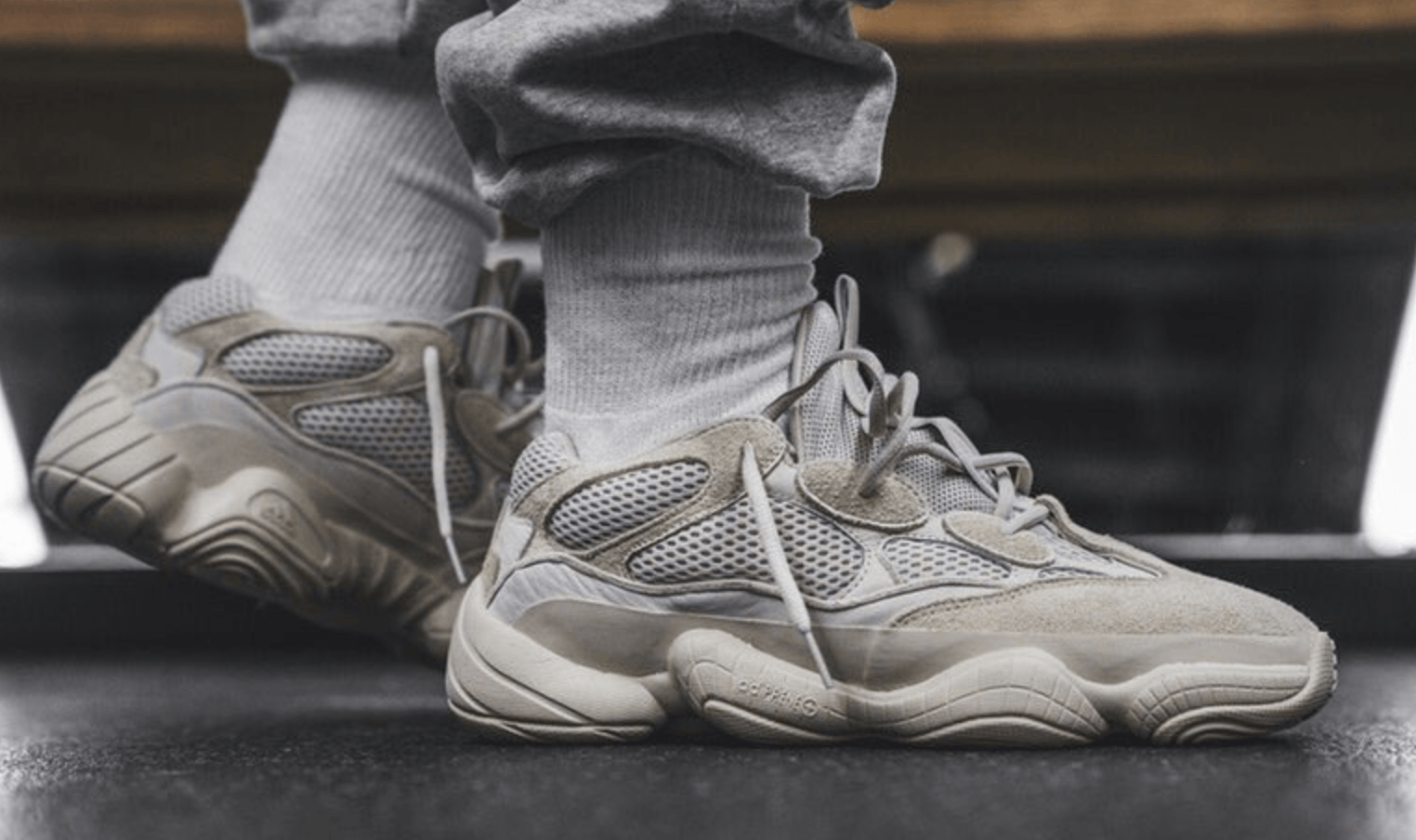 1524x904 Yeezy 500 Wallpaper