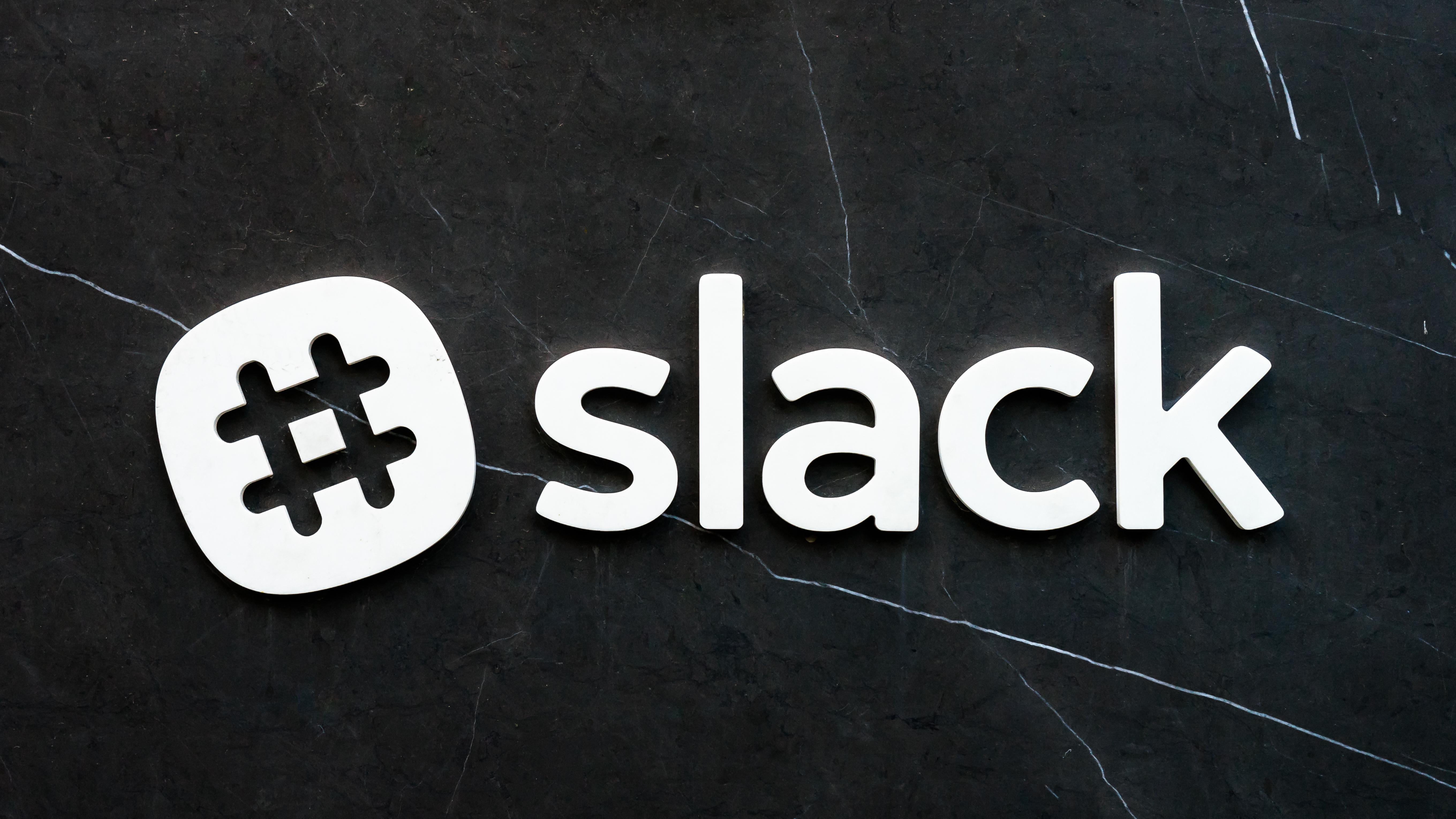 5438x3059 slack Logo · Free