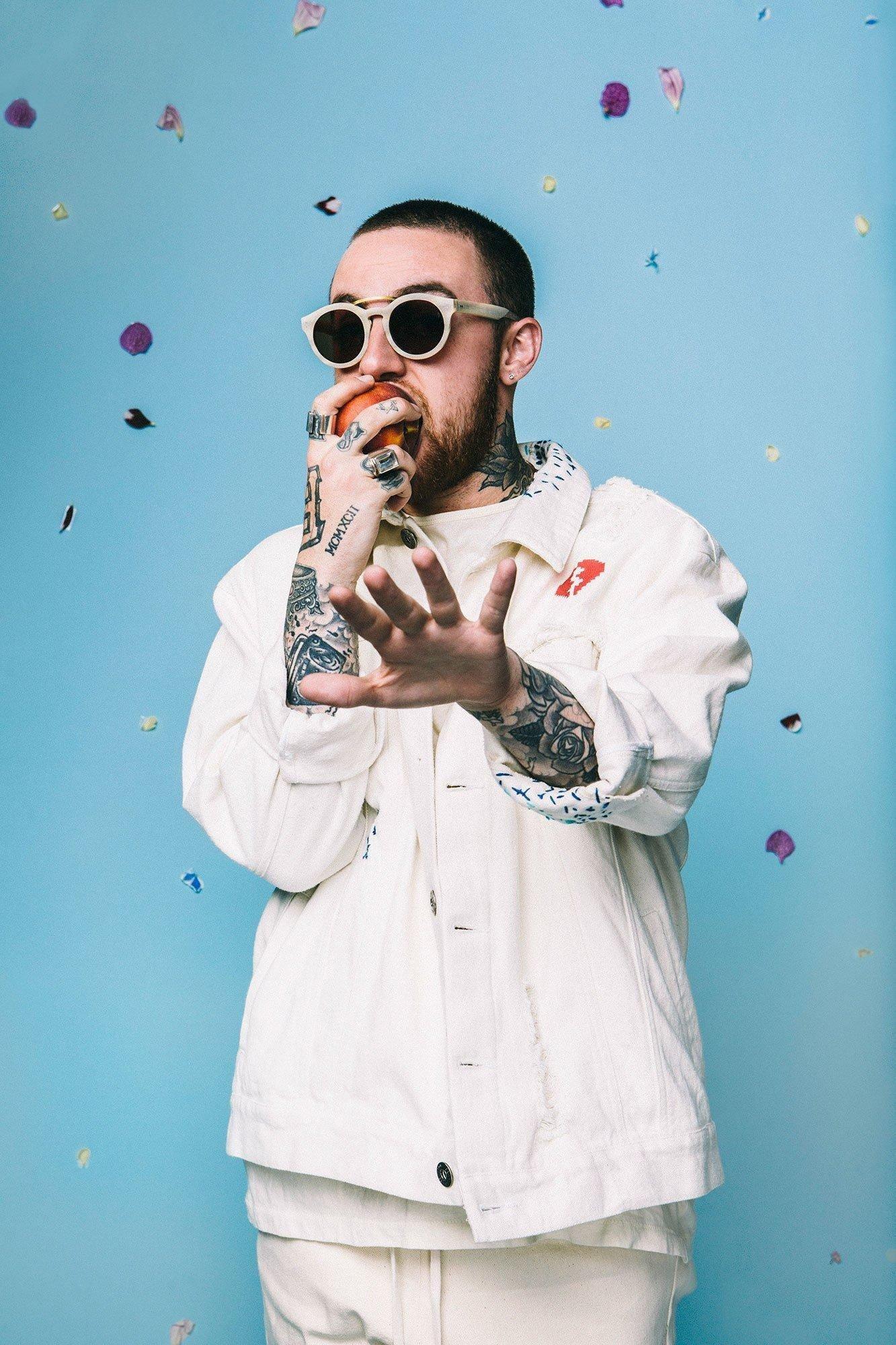 1333x2000 Mac Miller Wallpaper