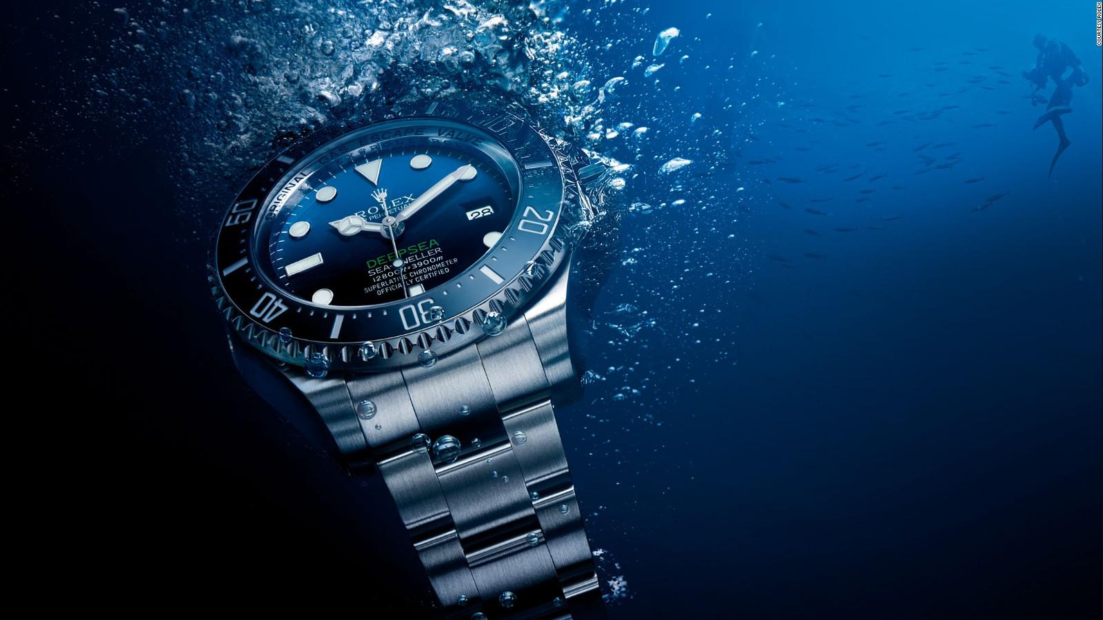 Rolex water. Rolex Deepsea. Rolex реклама. Постер "ролекс". Реклама часы с морем.