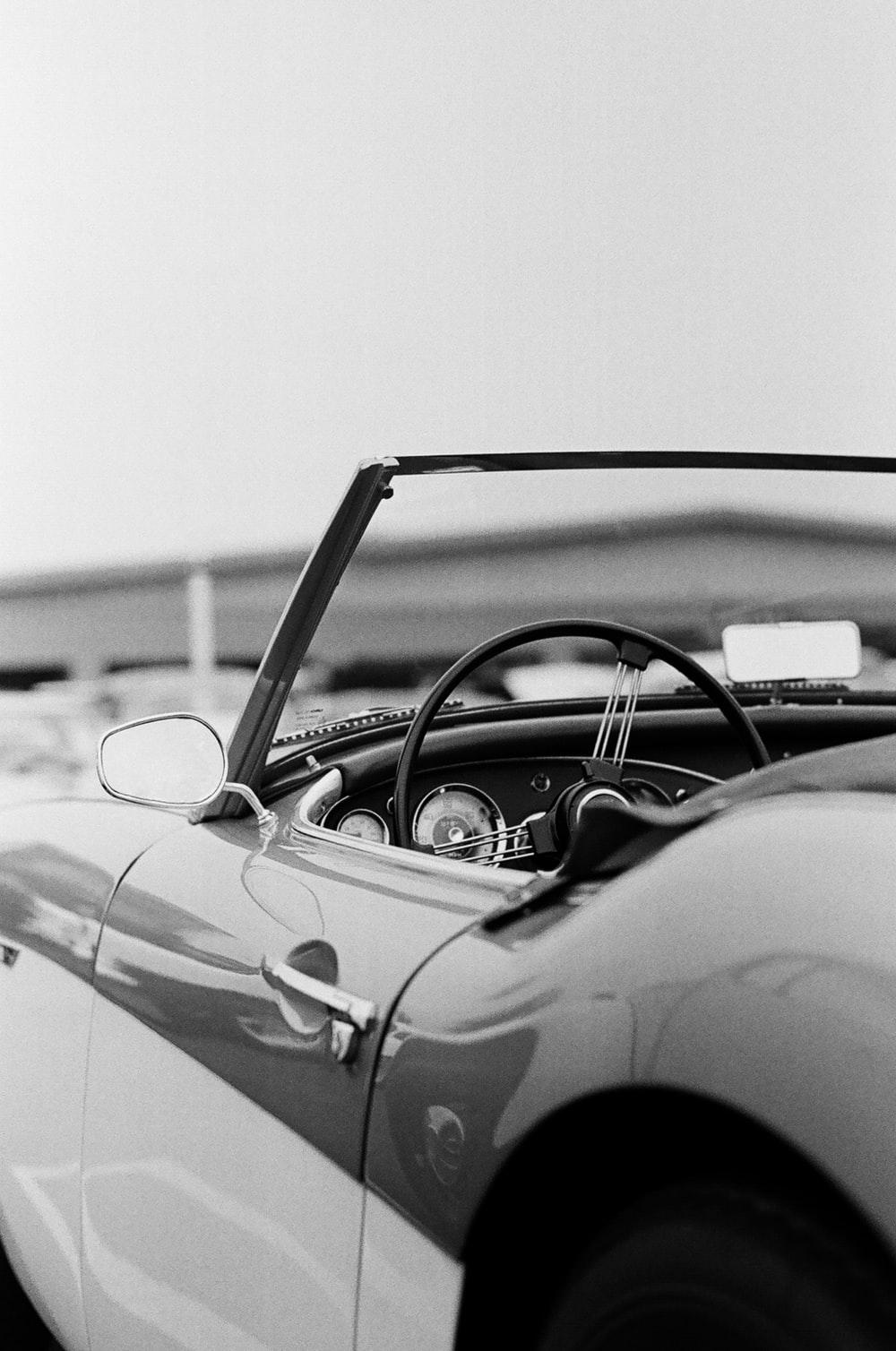 1000x1508 Classic Car Picture. Download Free Image