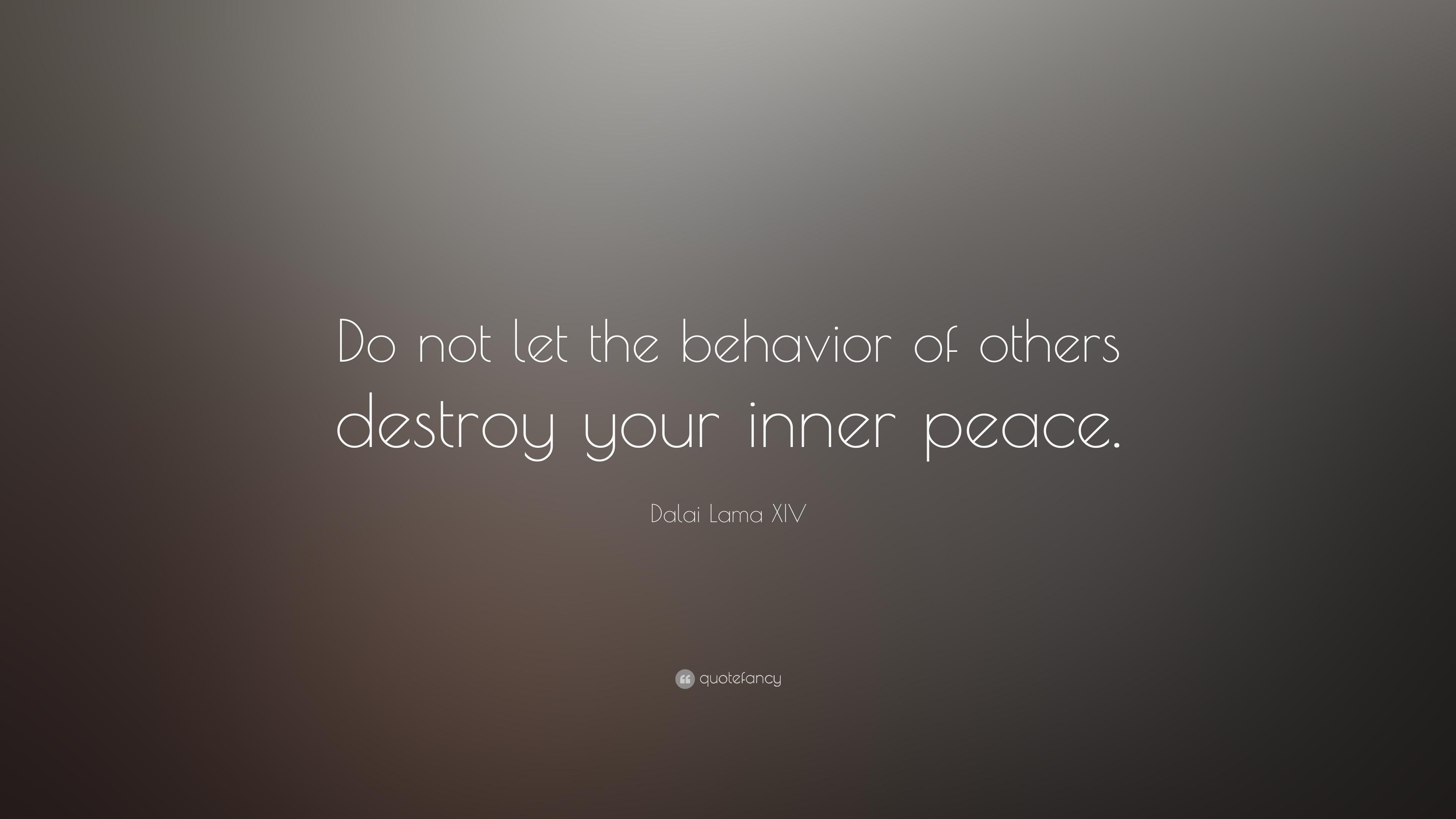 3840x2160 Dalai Lama XIV Quote: “Do not let the behavior of others destroy your inner peace.”