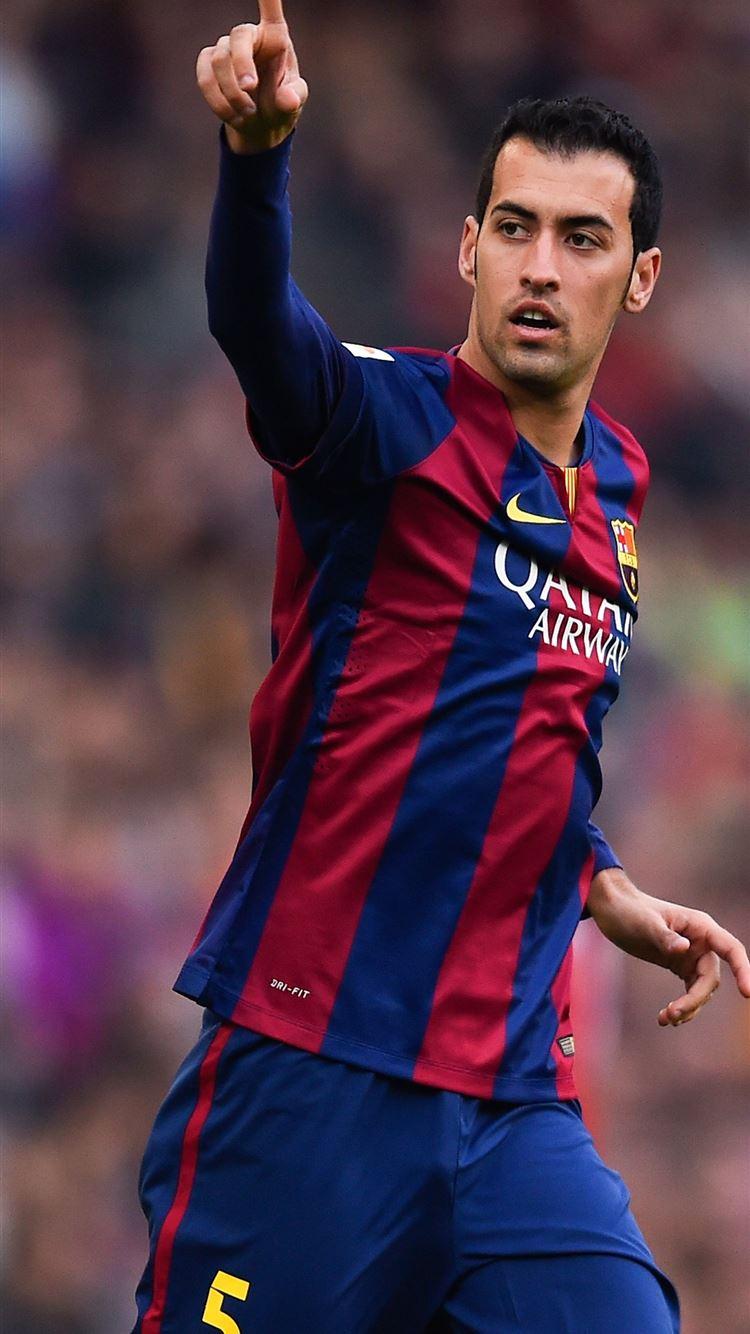 750x1334 sergio busquets iPhone Wallpaper Free Download