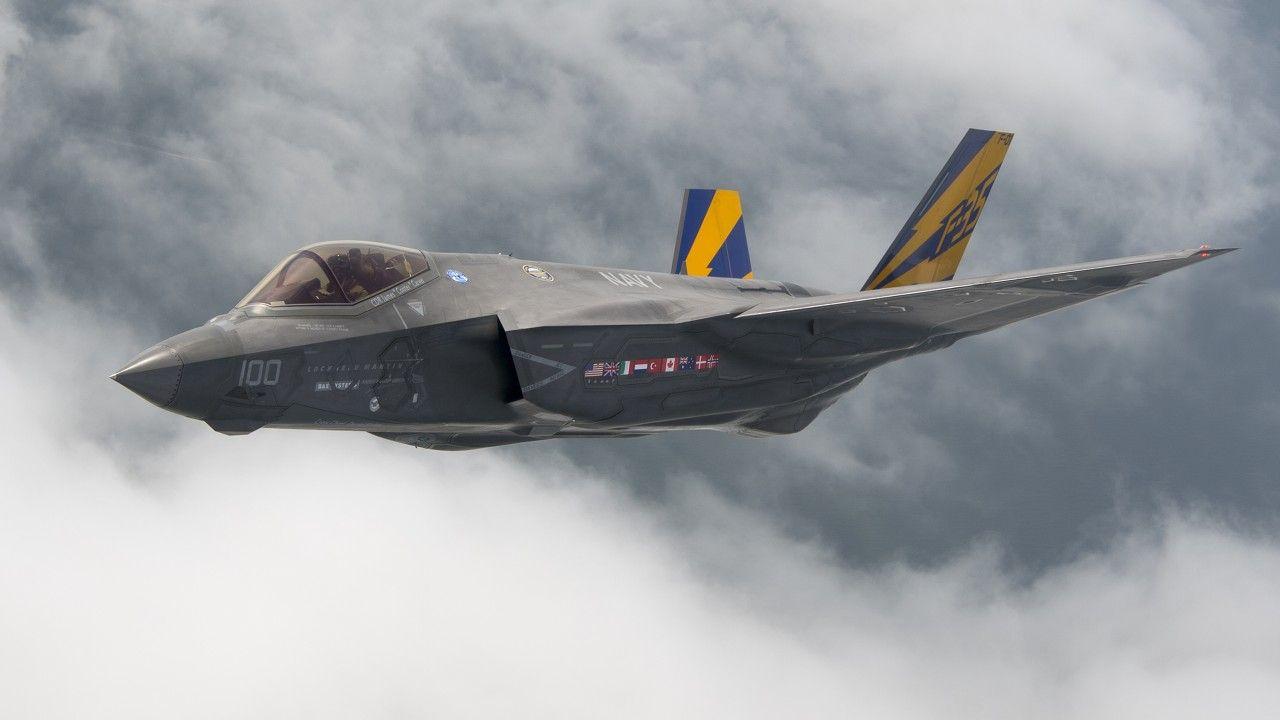 f 35 wallpaper