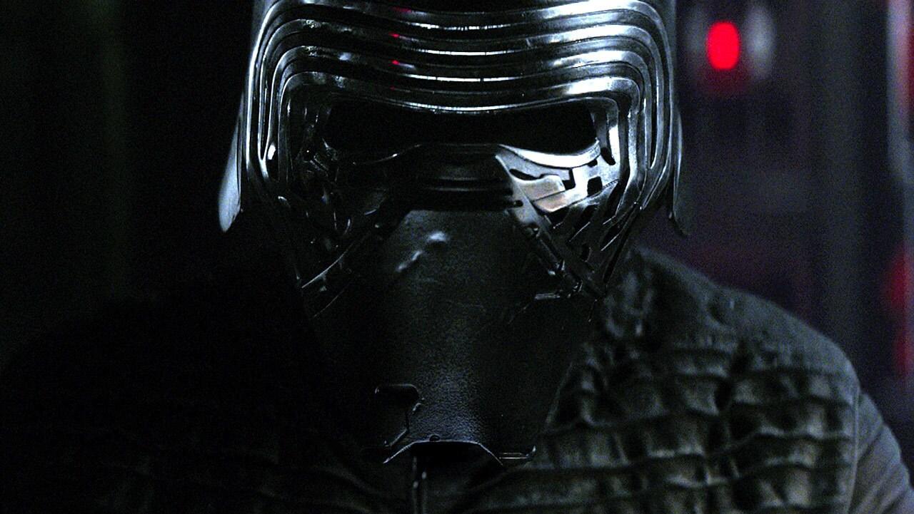 Kylo Ren Helmet Wallpapers Top Free Kylo Ren Helmet Backgrounds