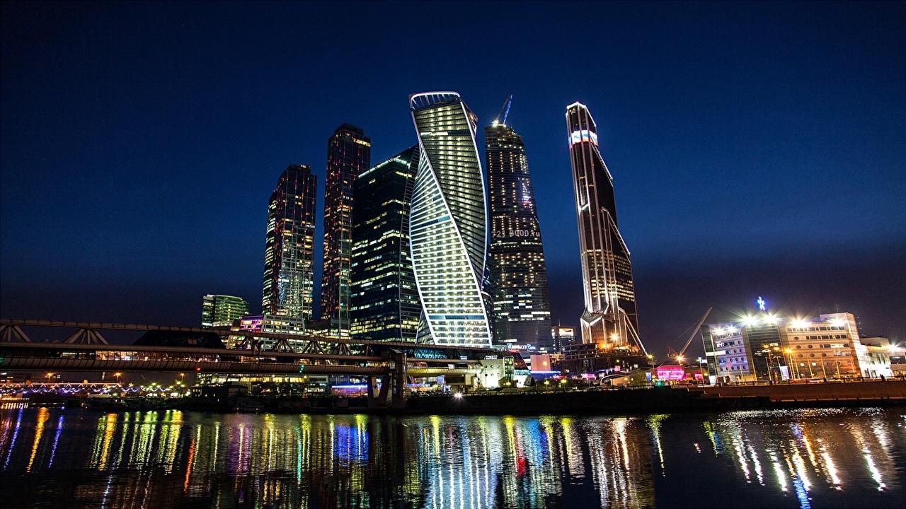 1280x720 Moscow At Night Wallpaper