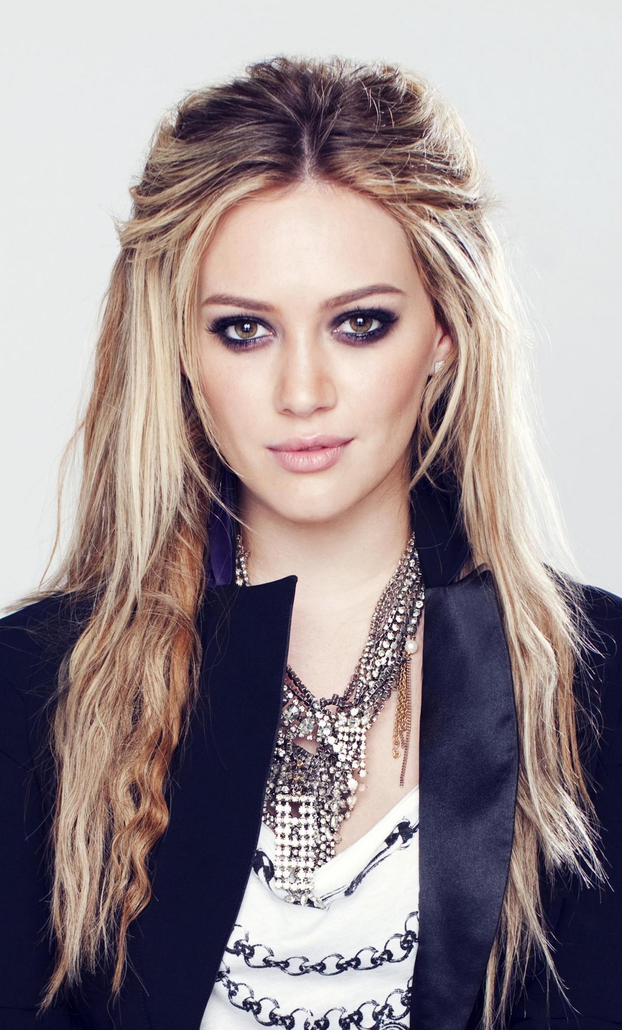 1280x2120 Download Makeup, actress, celebrity, Hilary Duff wallpaper, 1280x iPhone 6 Plus