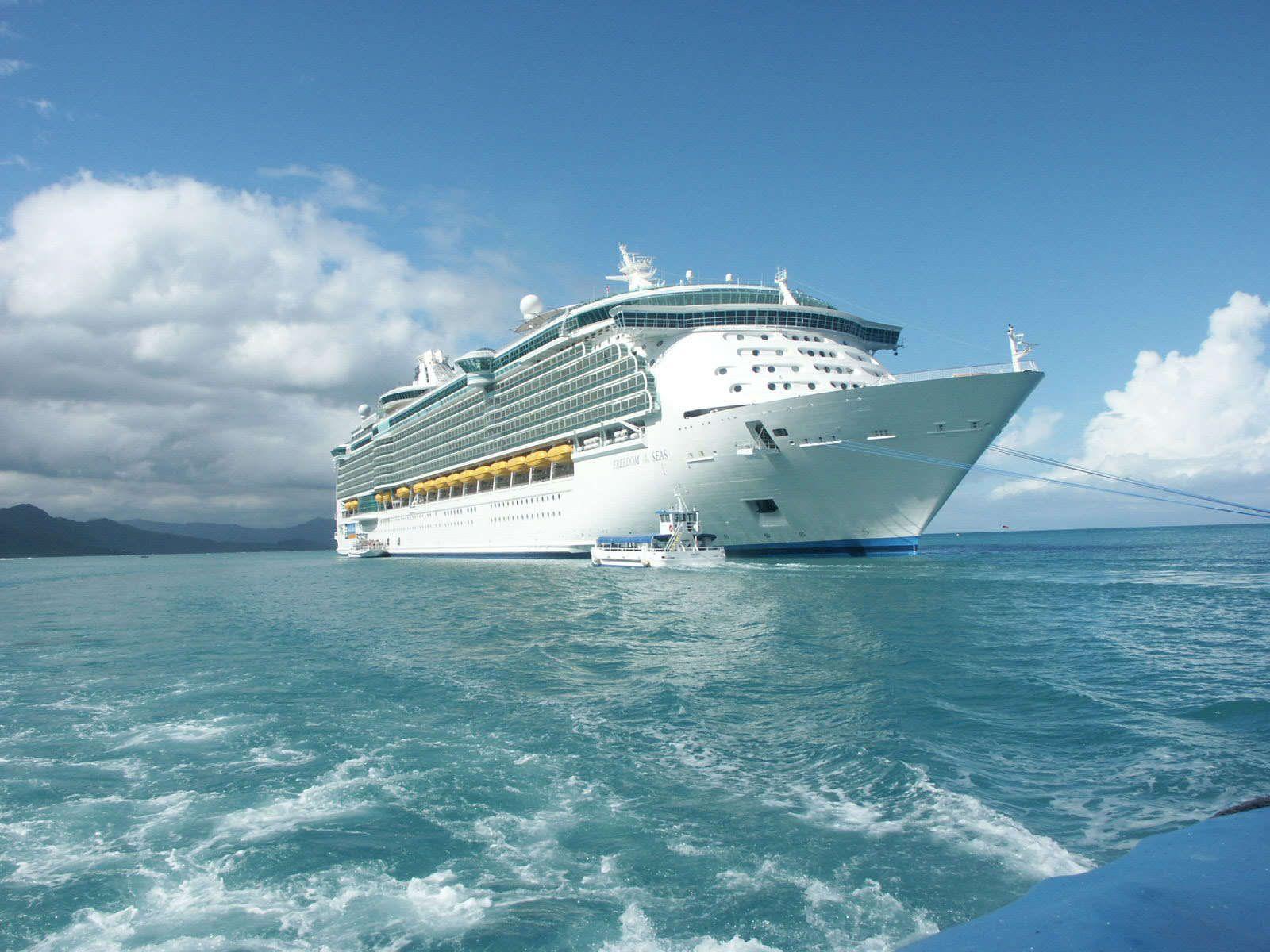1600x1200 Luxurious Cruise Ship HD Wallpaper ideas. cruise ship, cruise liner, passenger ship