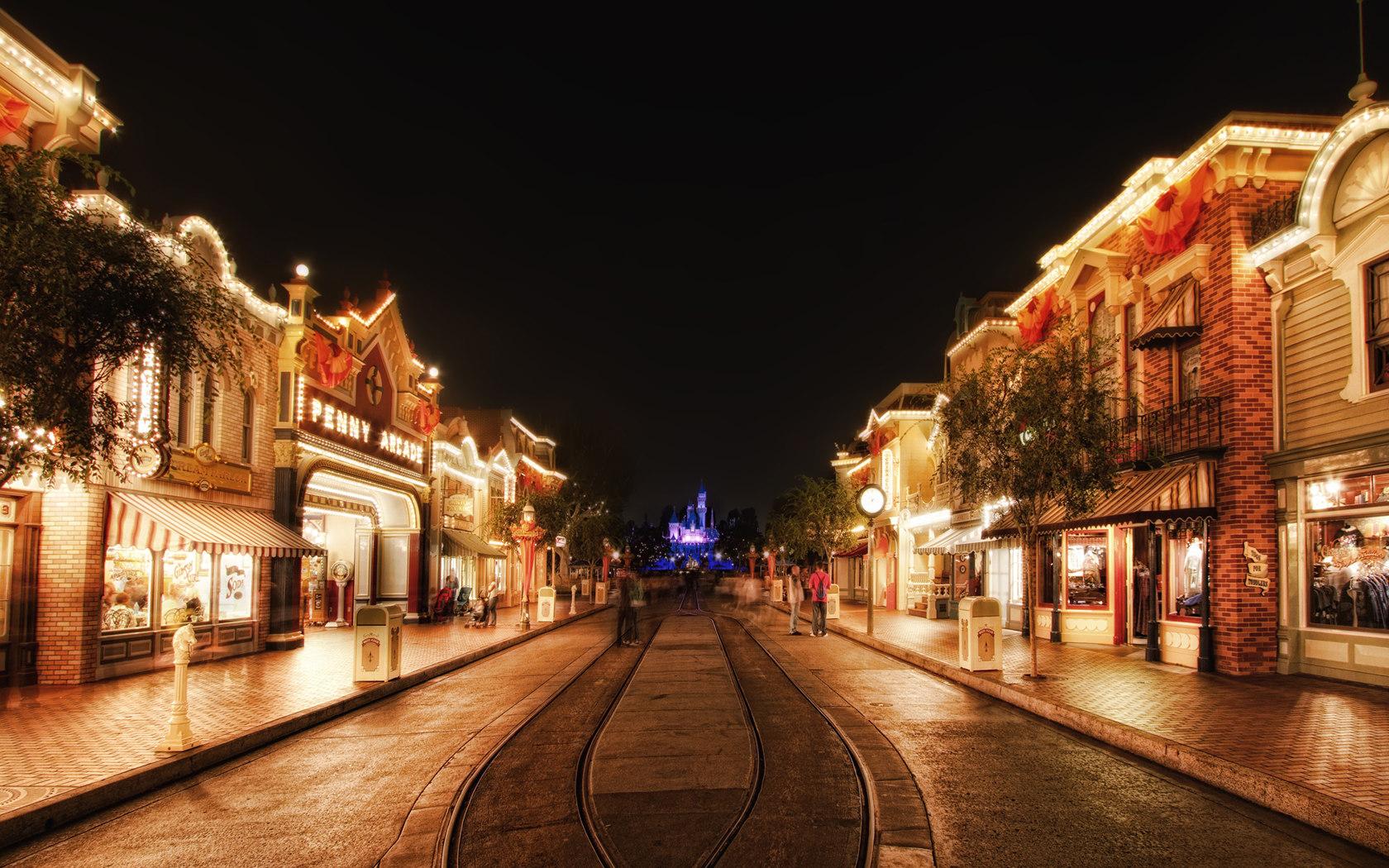 1680x1050 Disneyland Vacations : Disneyland Fantasy Christmas Holidays : Late Night on Main Street USA 536 KB 1680x1050 Wallpaper 23
