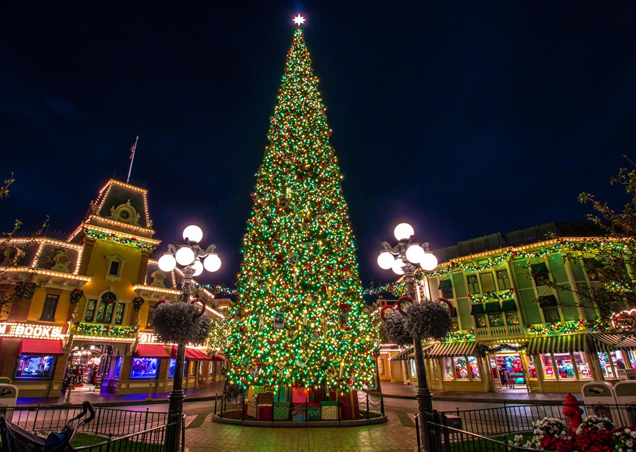 1280x910 Desktop Wallpaper Anaheim California Disneyland USA New year New