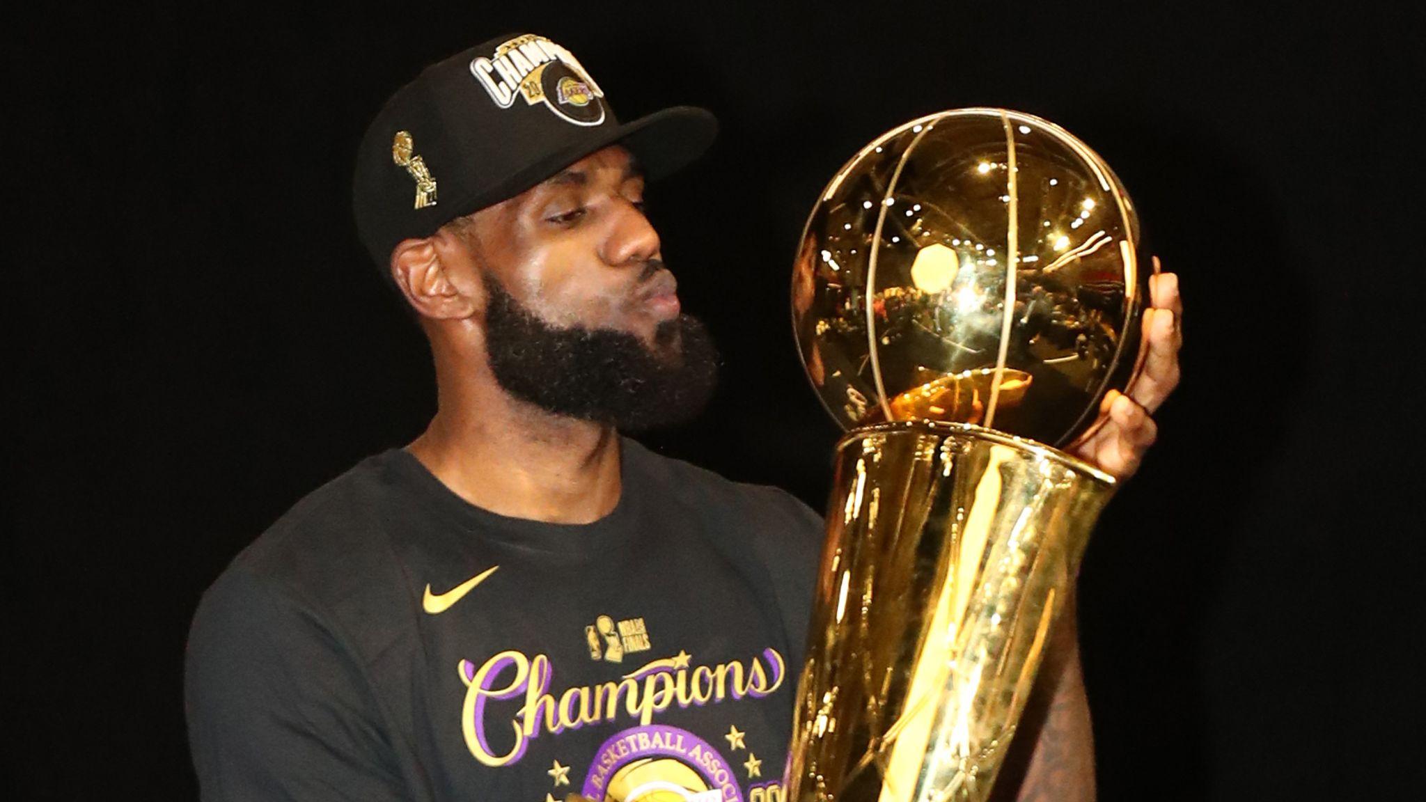 2048x1152 LeBron James Agrees New Two Year, $85m Contract Extension With Los Angeles Lakers