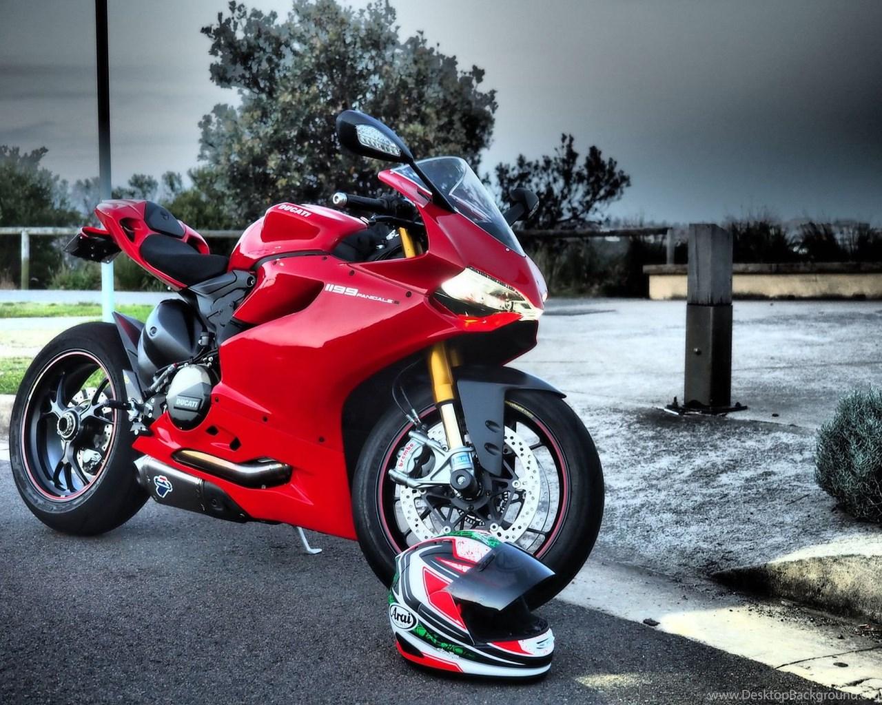 1280x1024 Gorgeous Ducati 1299 Panigale S Wallpaper Desktop Background