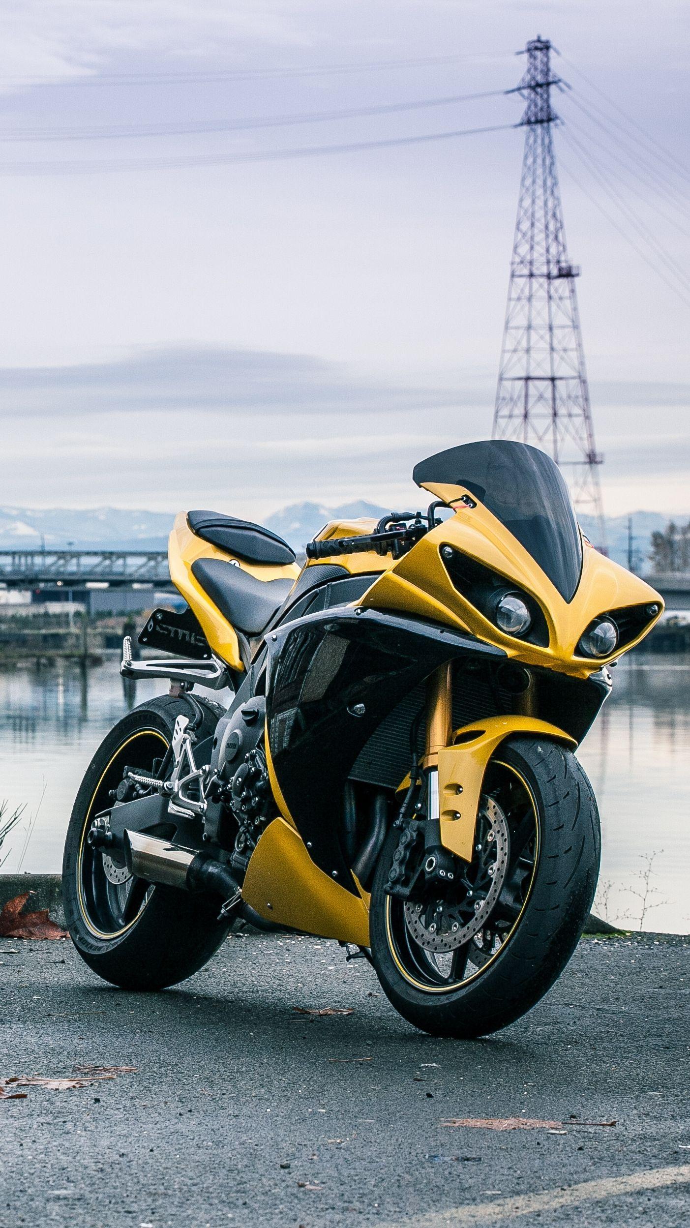 1403x2497 Motorcycle iPhone Wallpaper