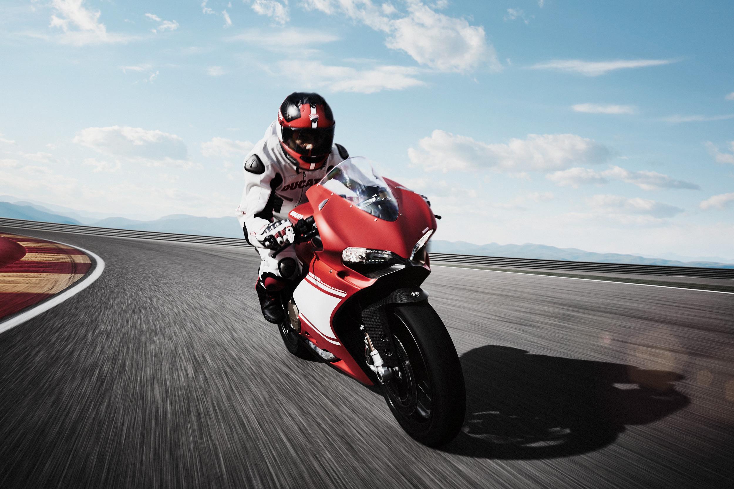 2500x1667 #ducati #ducati, #bikes, #hd, #artist, #behance. Mocah HD Wallpaper