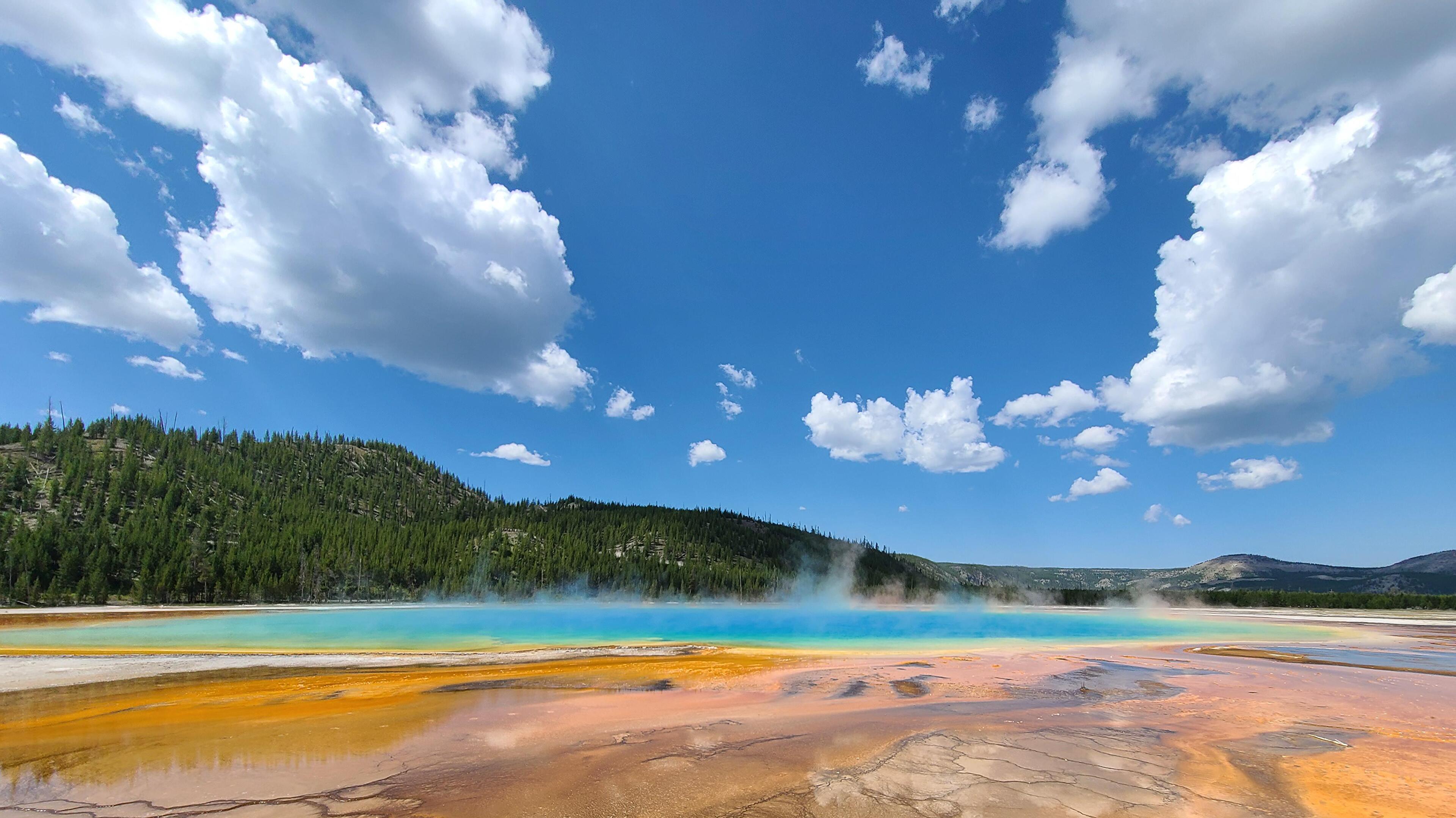 3840x2160 Yellowstone 4K wallpaper for your desktop or mobile screen free and easy to download