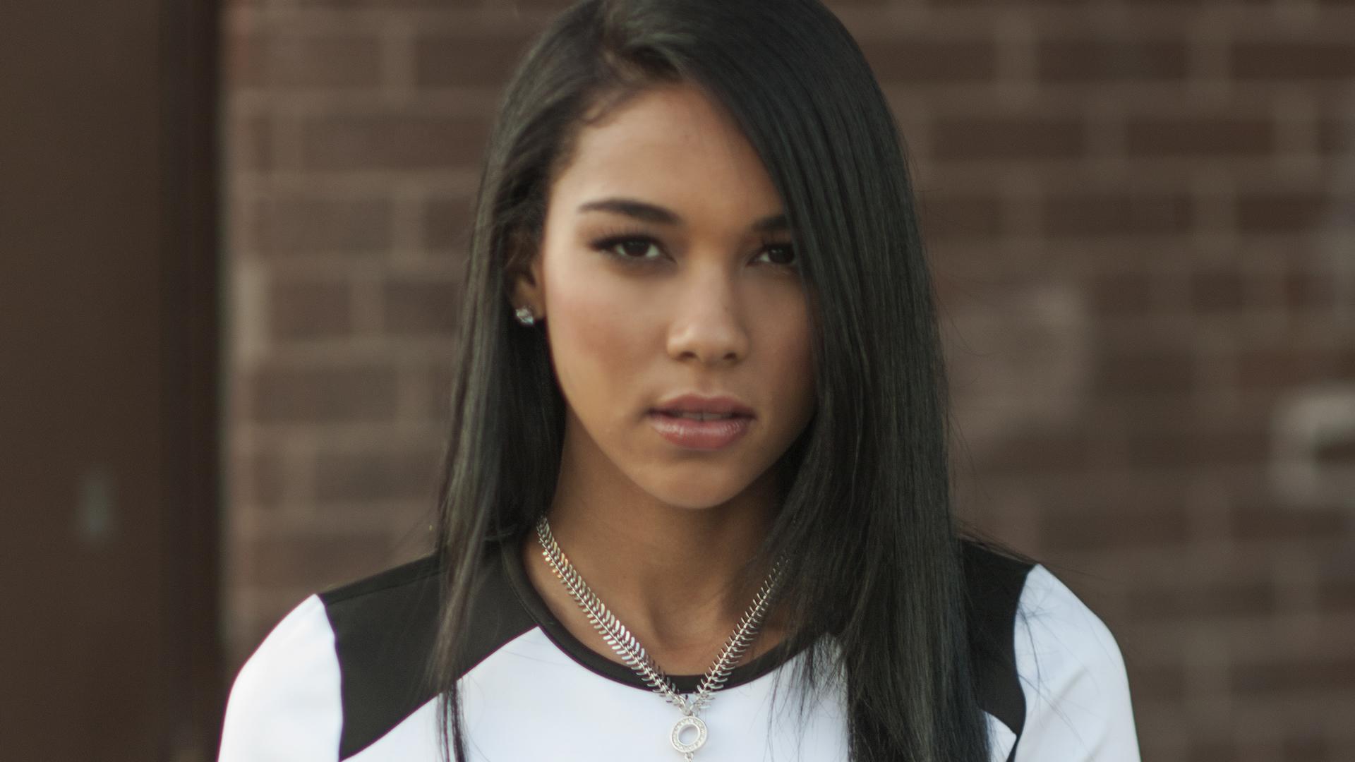 1920x1080 Alexandra Shipp: The Princess of R&B Cast