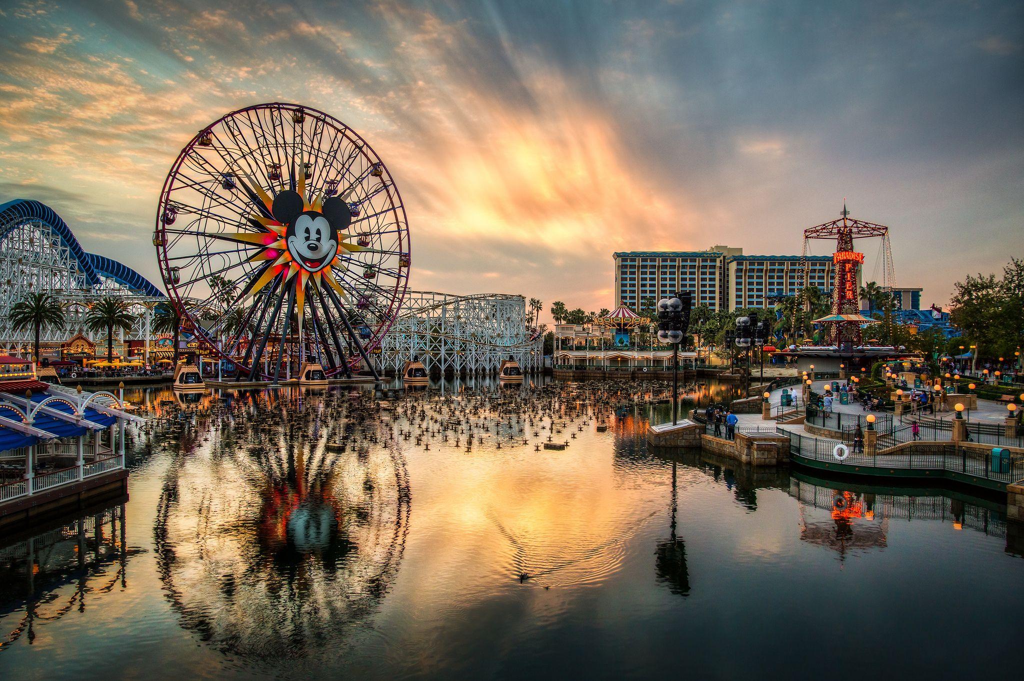 2048x1363 Anaheim in California
