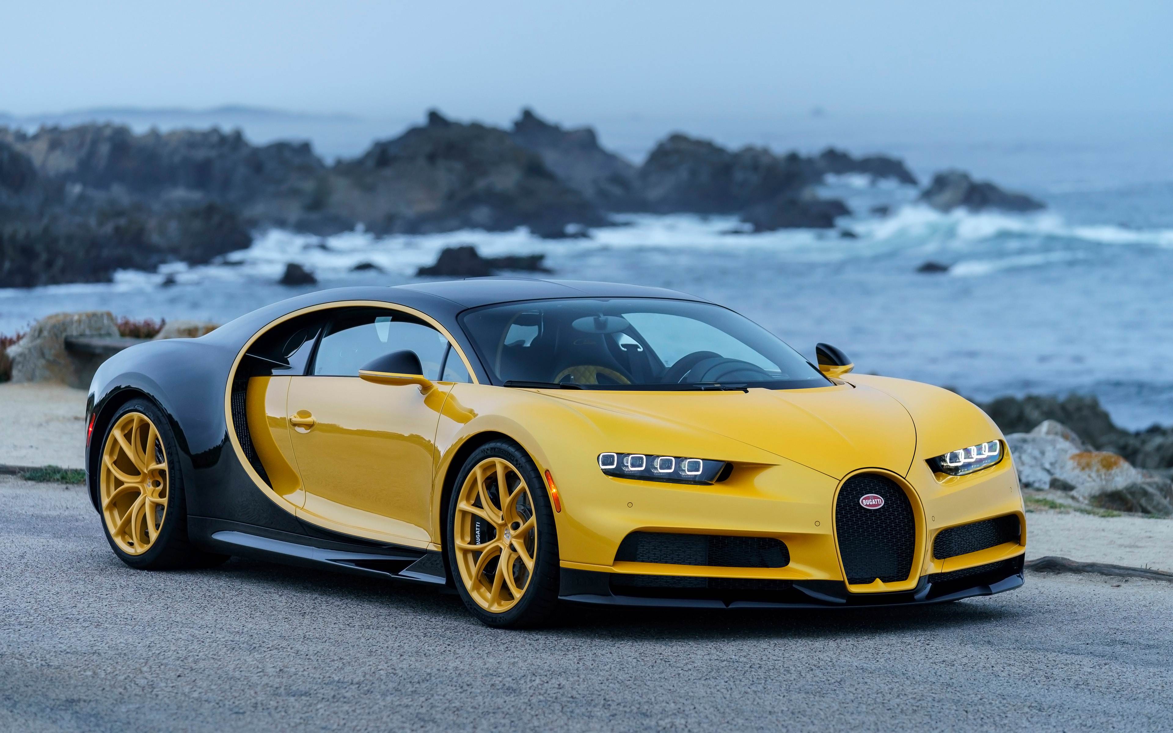 3840x2400 Bugatti Chiron Yellow and Black 4K Wallpaper