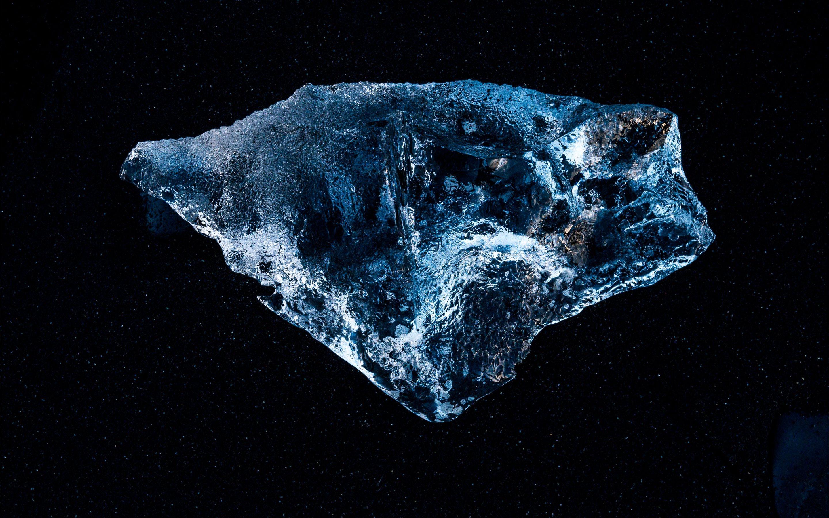 2880x1800 diamond beach, Iceland MacBook Air Wallpaper Download