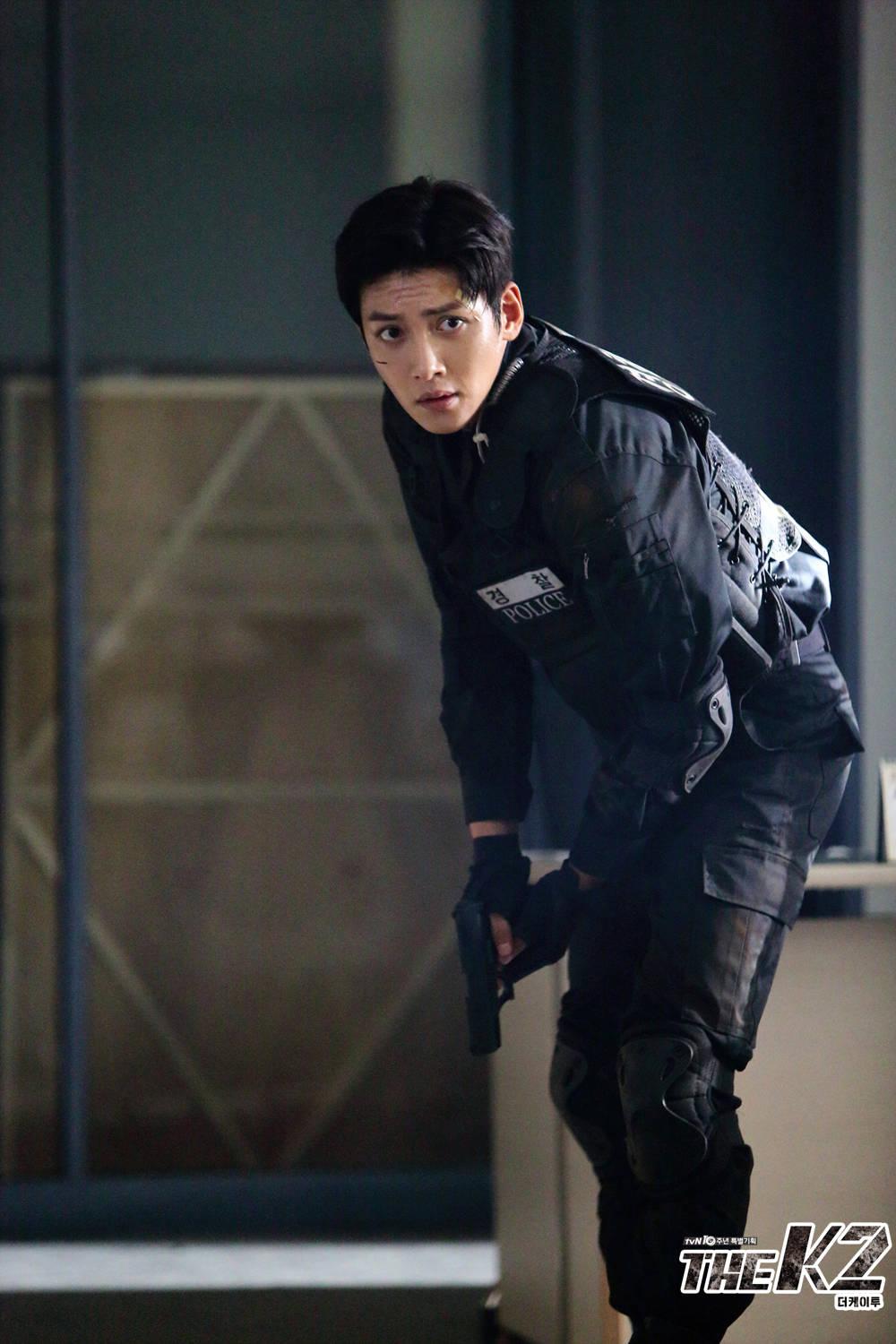 1000x1500 The K2 (2016)