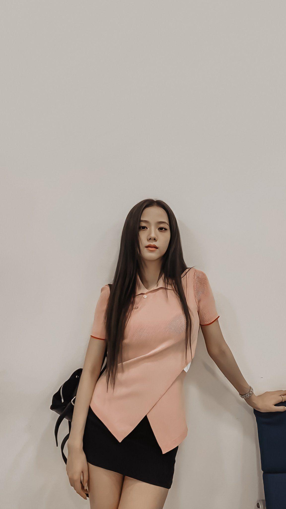 1152x2048 