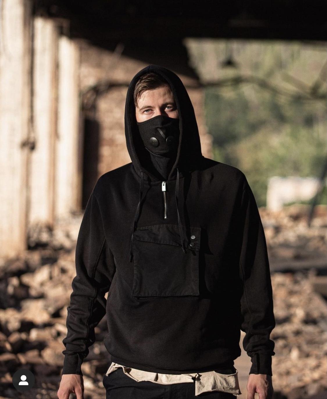 1125x1374 Alan Walker (music producer)