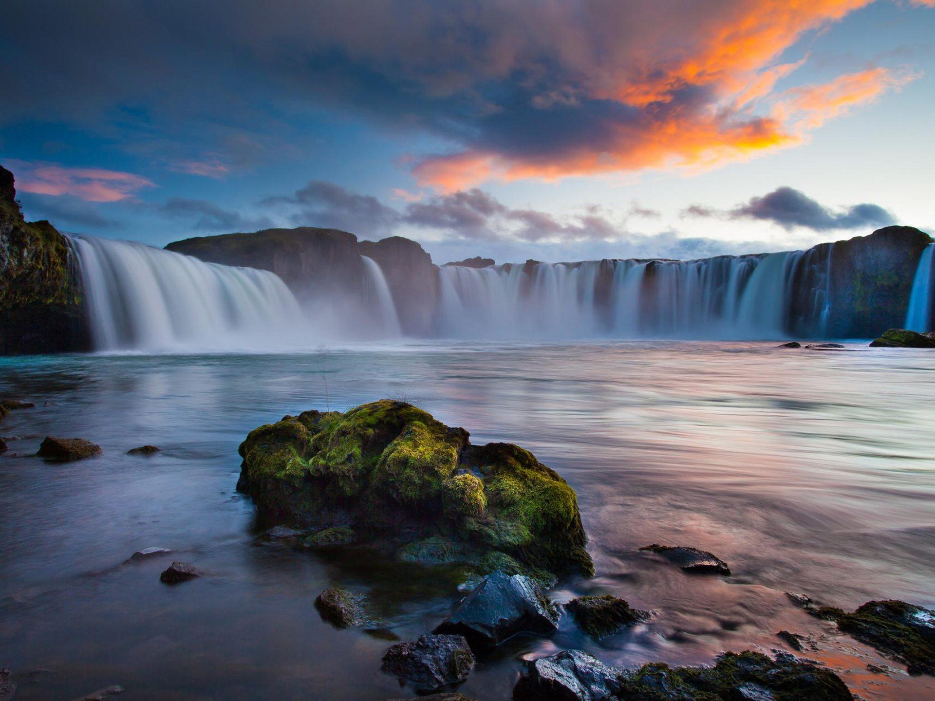 Iceland Beautiful Landscape Wallpapers - Top Free Iceland Beautiful ...