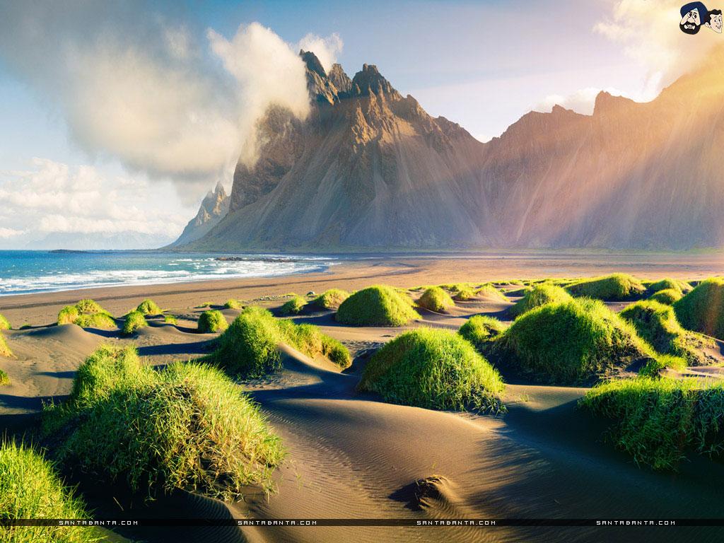 1024x768 Impressive summer view in southeastern Iceland, Europe