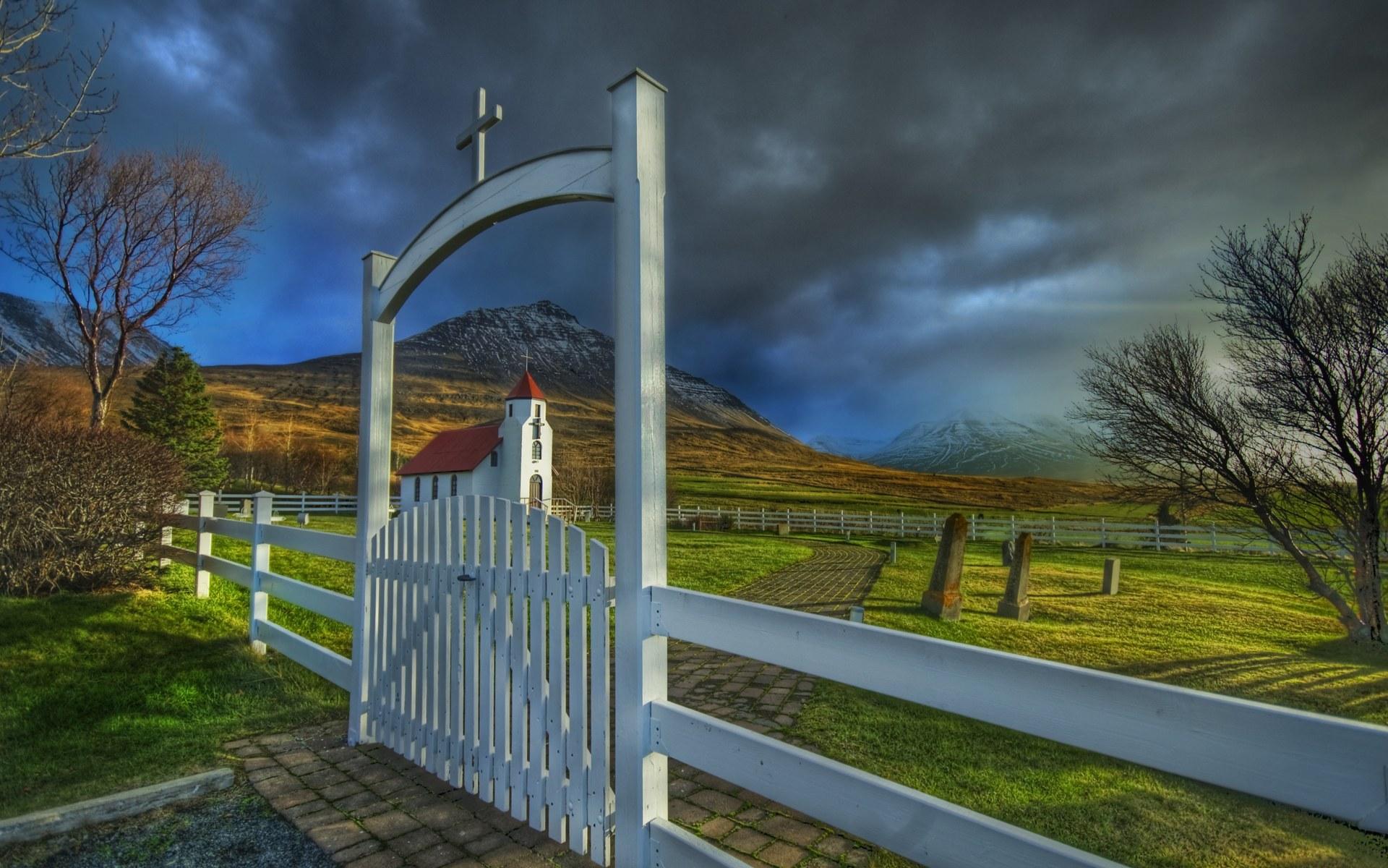 1920x1200 HDR Iceland Landscape The Church in the Wilderness before an Icelandic Summer Storm 1920x1200 NO.23