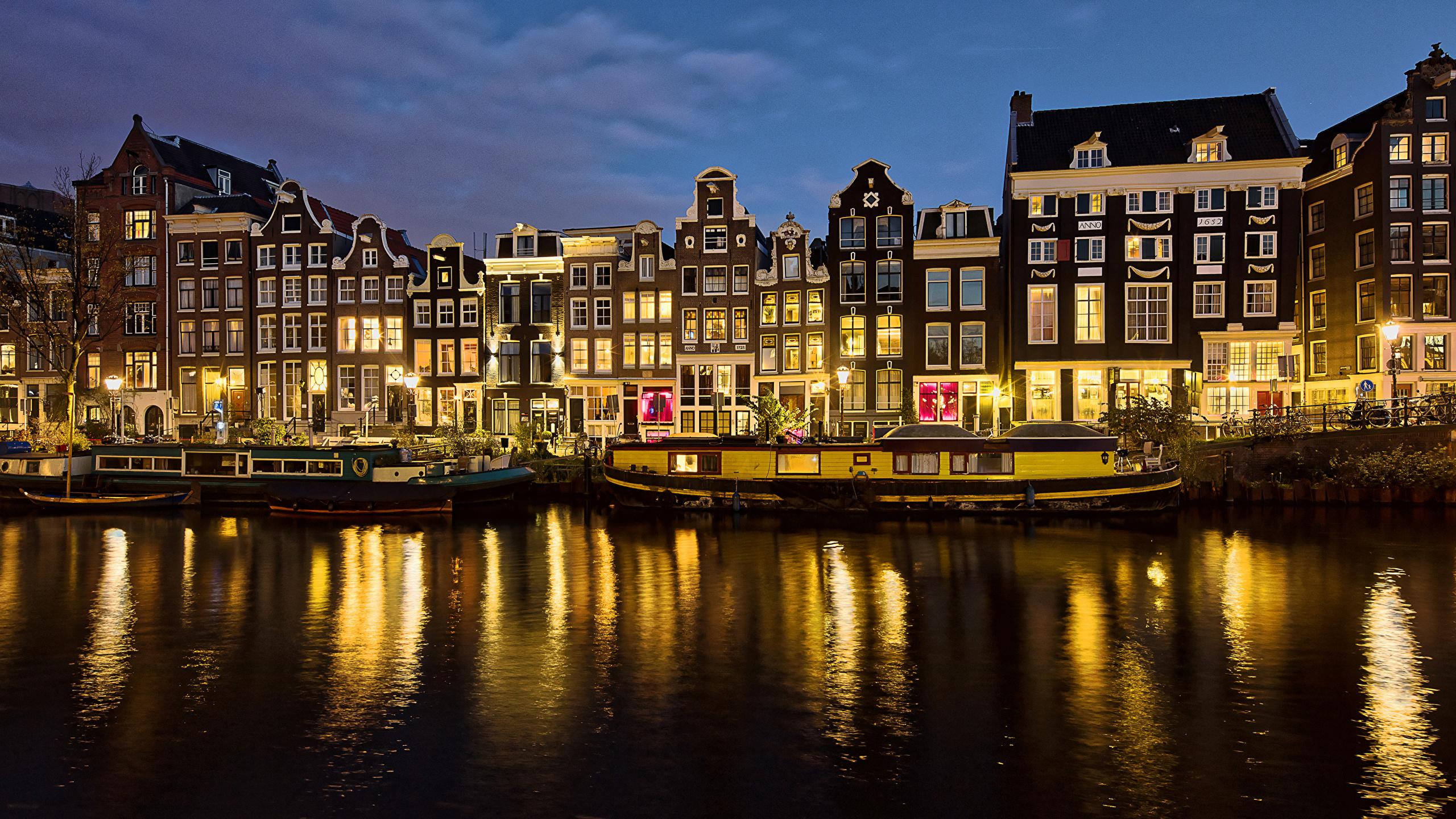 2560x1440 Desktop Wallpaper Amsterdam Netherlands Canal Night 2560x1440