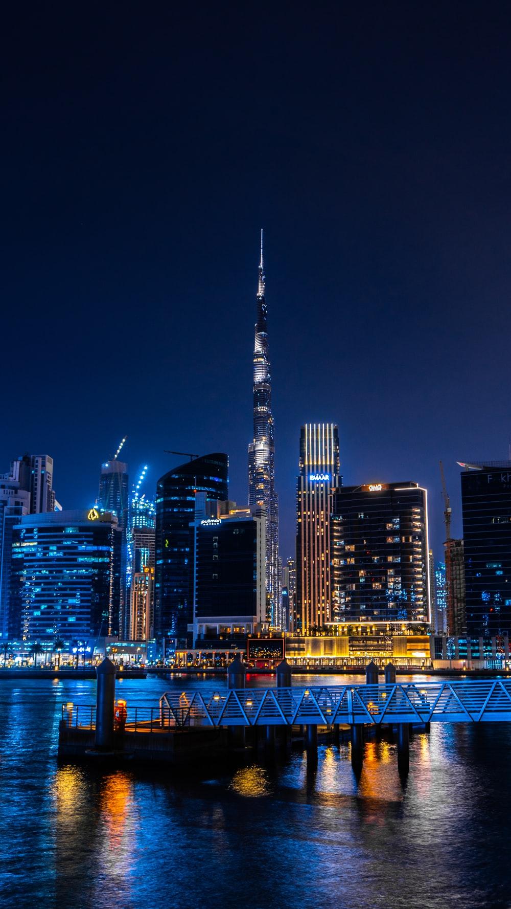 1000x1777 Dubai Night Picture. Download Free Image