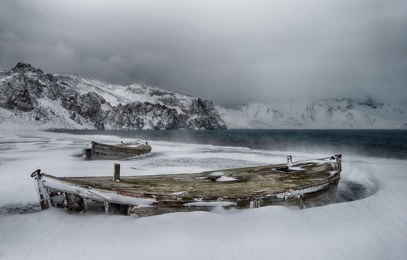 1332x850 Wallpaper cold, ice, snow, boats, frost, abandonment, The Atlantic ocean, island of Deception, to the North of the Antarctic Peninsula, Deception Island, the archipelago of the South Shetland Islands image for desktop