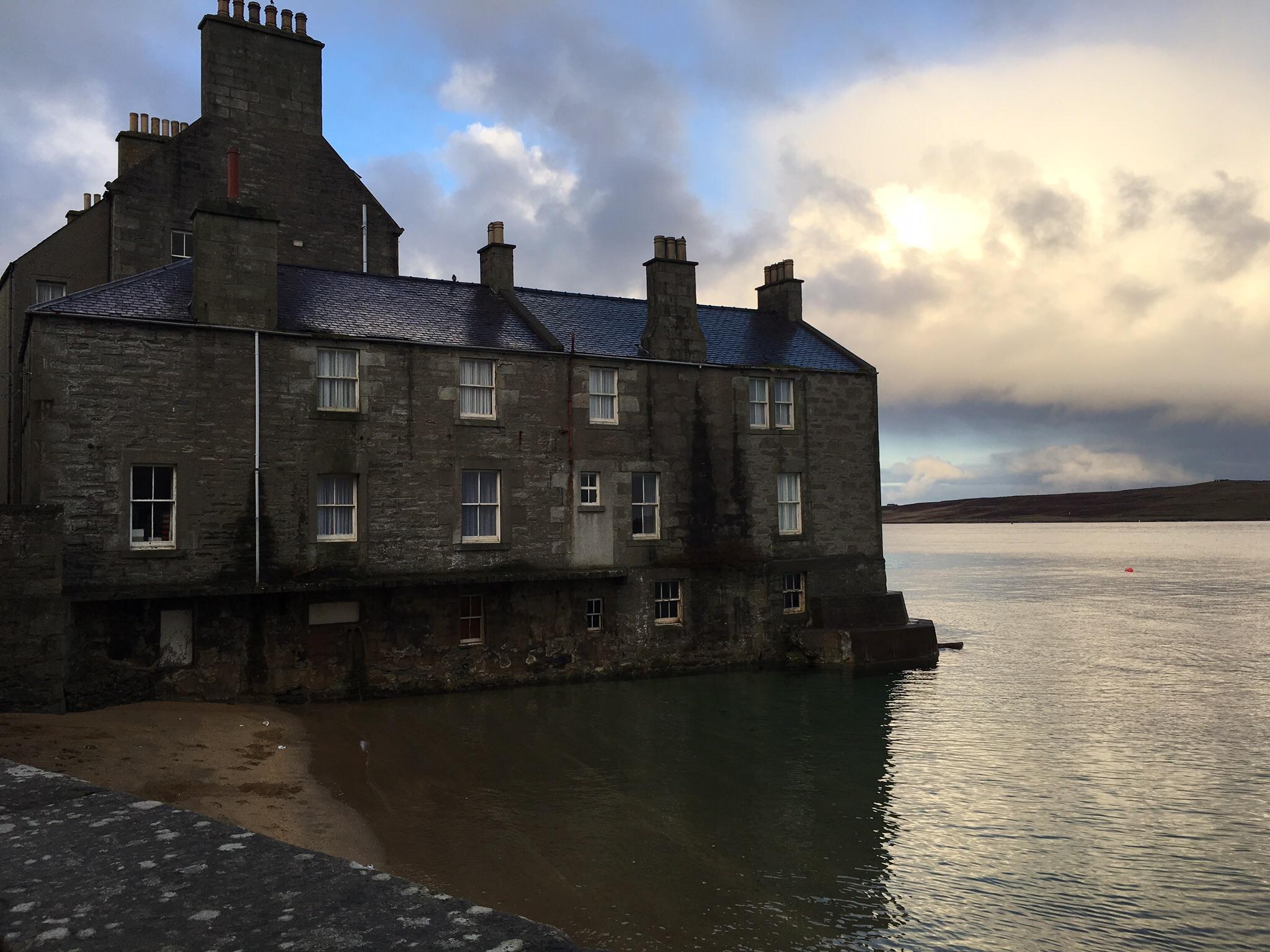 2048x1536 The Shetland Islands- view on my walk to work: Scotland