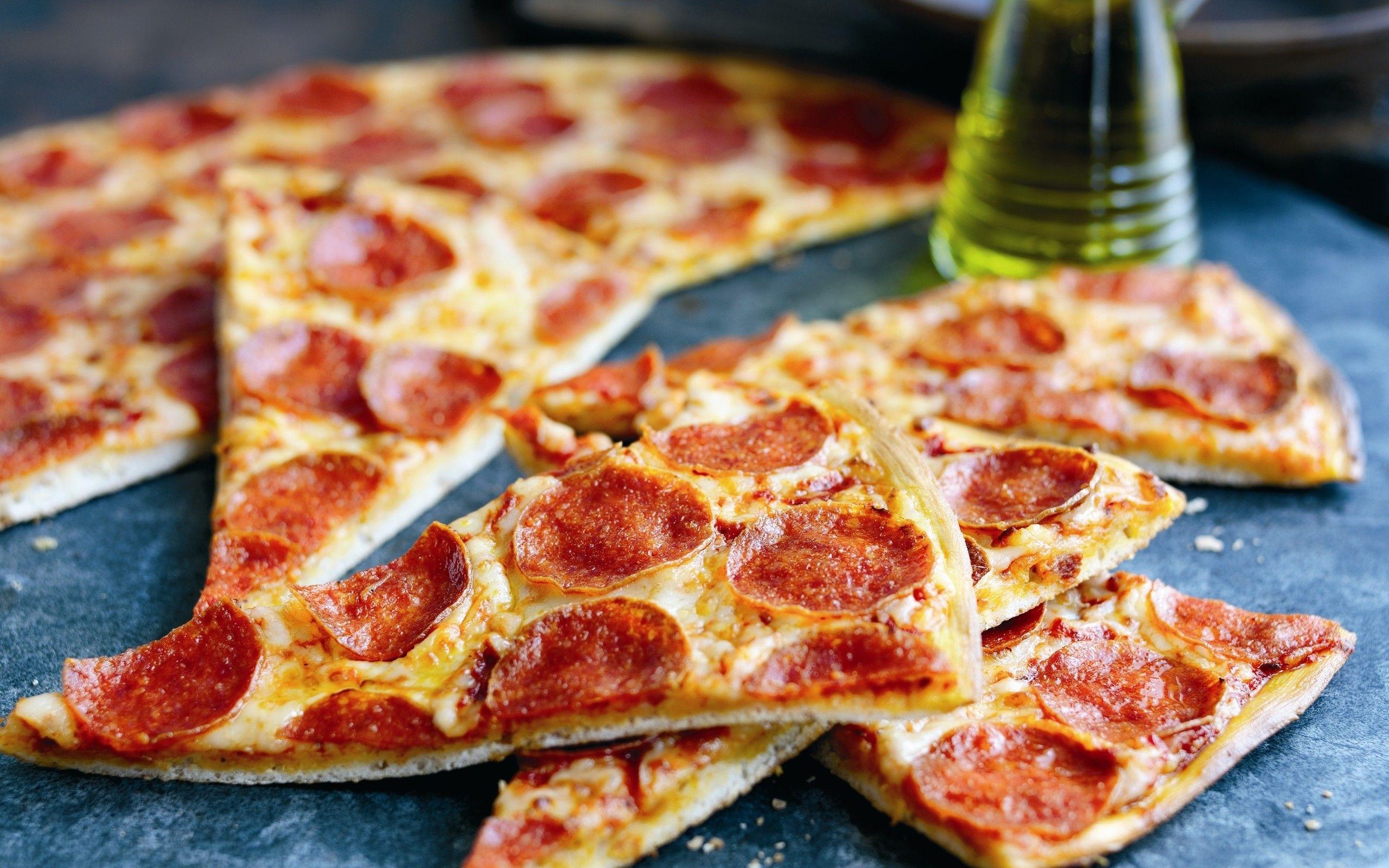 2560x1600 Best Food and Drink Wallpaper: Pizza 870733 Food and Drink. Just pizza, Food, Pepperoni pizza