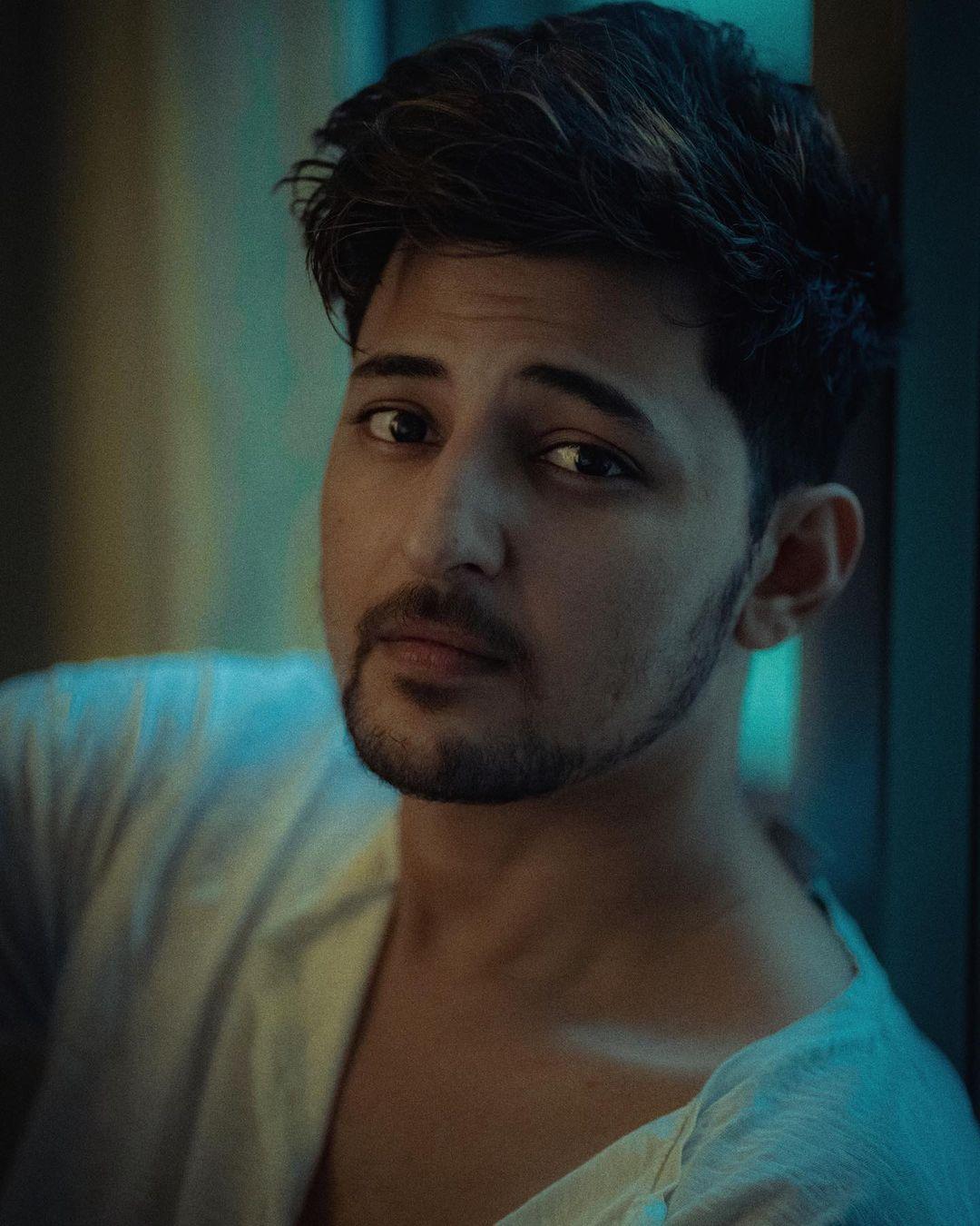 Darshan Raval HD Wallpapers - Top Free Darshan Raval HD Backgrounds ...