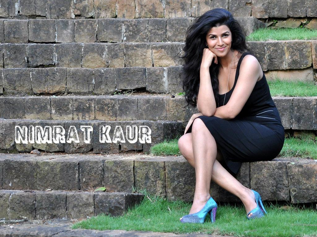 1024x768 Nimrat Kaur HQ Wallpaper. Nimrat Kaur Wallpaper