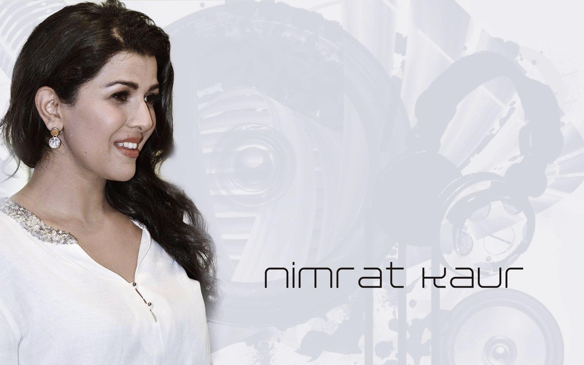 1920x1200 Nimrat Kaur Hot Unseen Bikini Image, Photo, Wallpaper