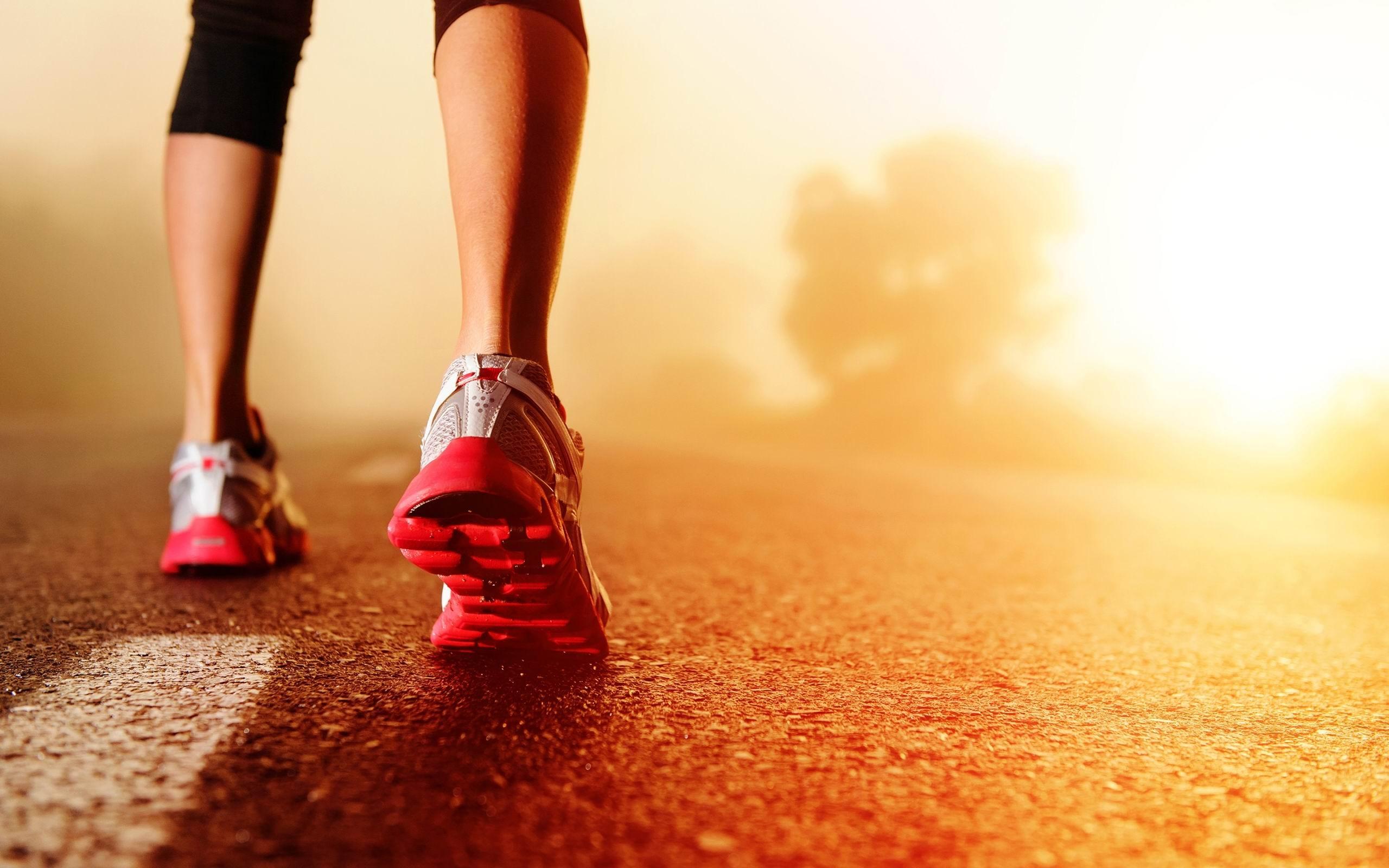 2560x1600 Keep Running