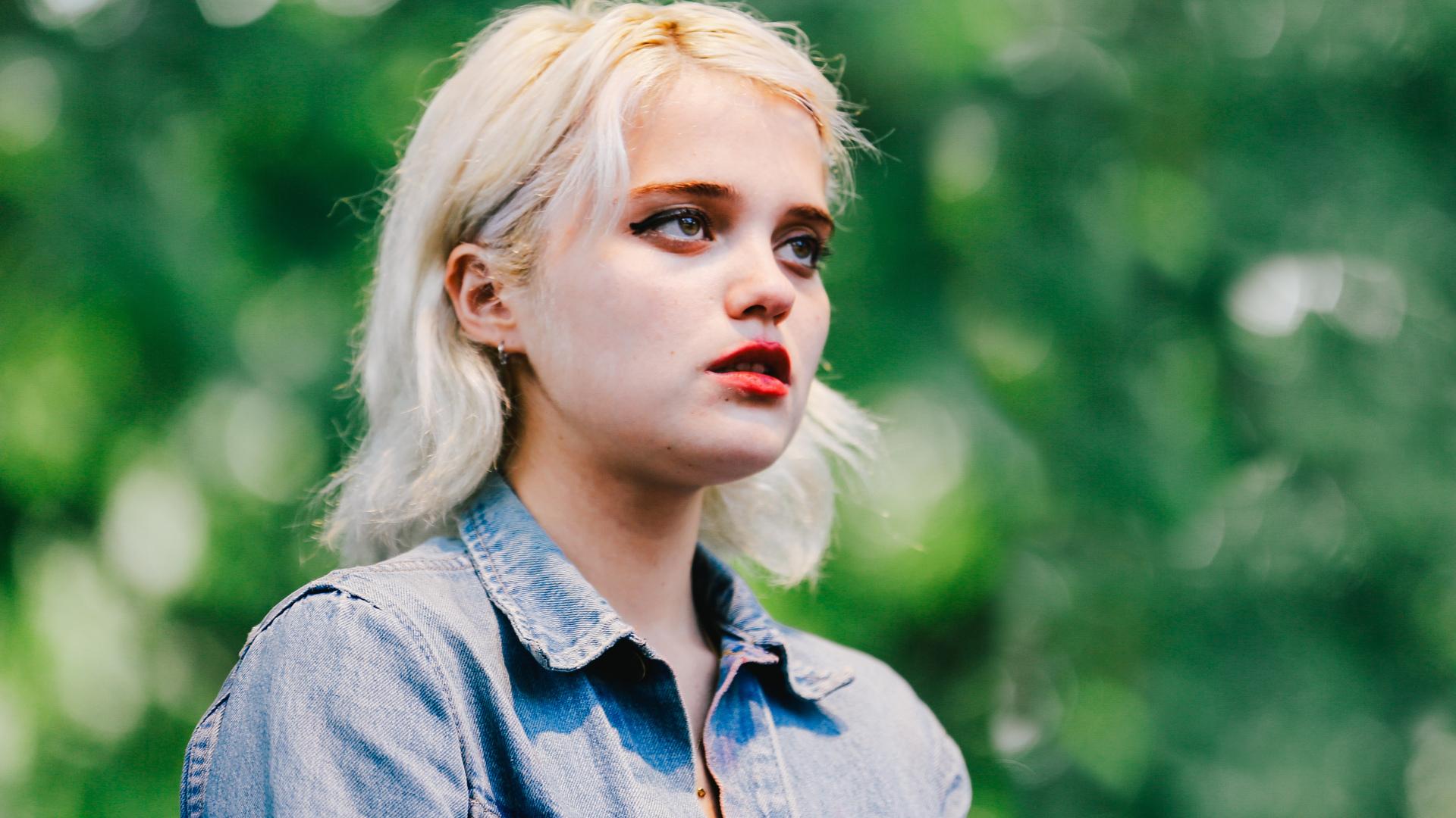 1920x1080 Sky Ferreira