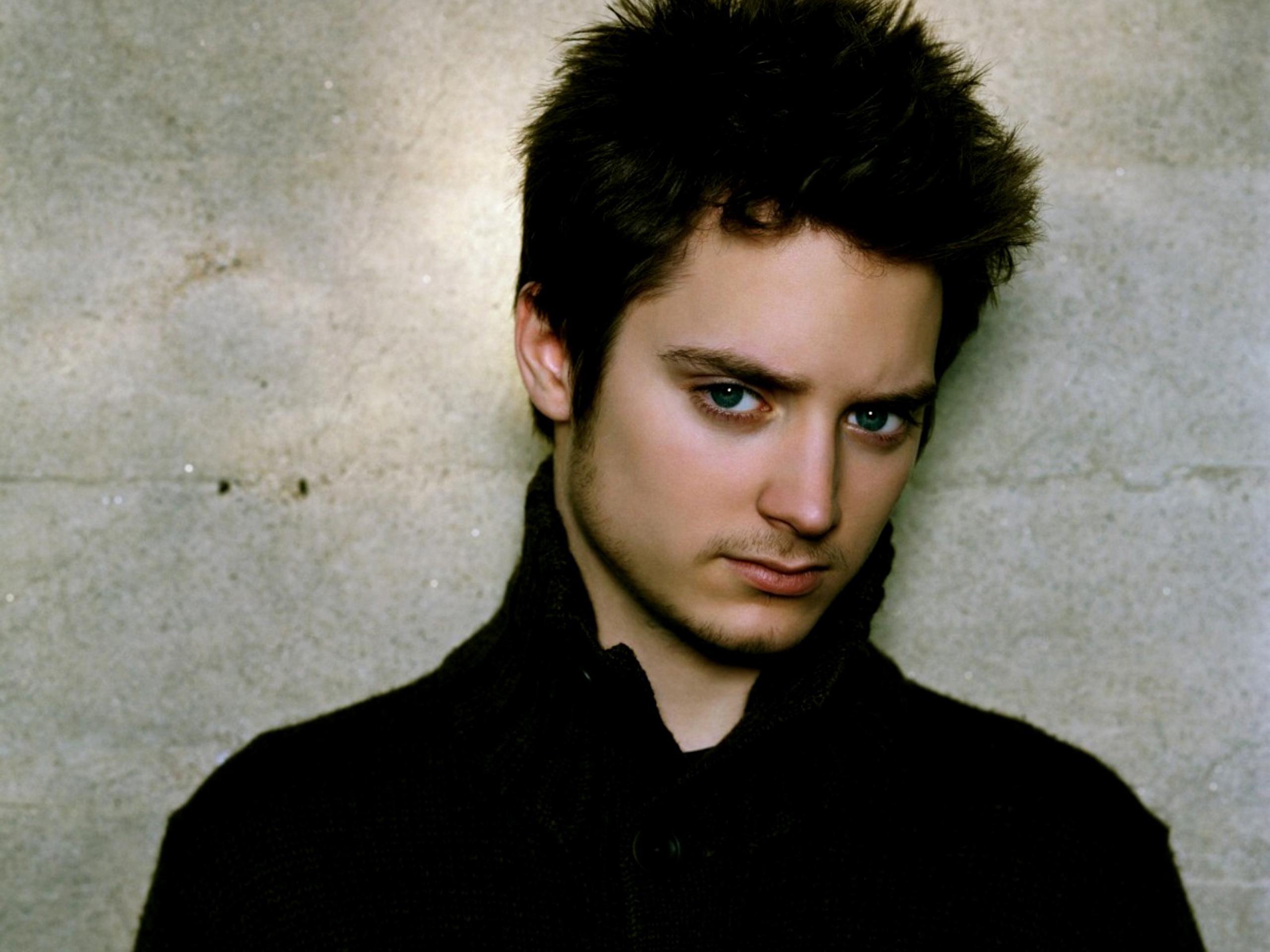 2560x1920 Free download Elijah Wood Wallpaper 6 2560 X 1920 stmednet [2560x1920] for your Desktop, Mobile & Tablet. Explore Elijah Wood Wallpaper. Elijah Wood Wallpaper, Elijah Wallpaper, I Love Elijah Wallpaper